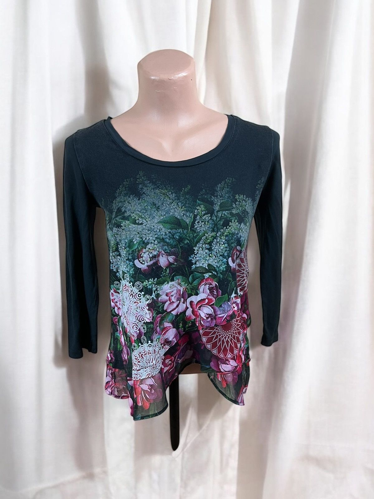 Desigual Desigual long sleeve blouse floral design size M Size M / US 6-8 / IT 42-44 - 1 Thumbnail