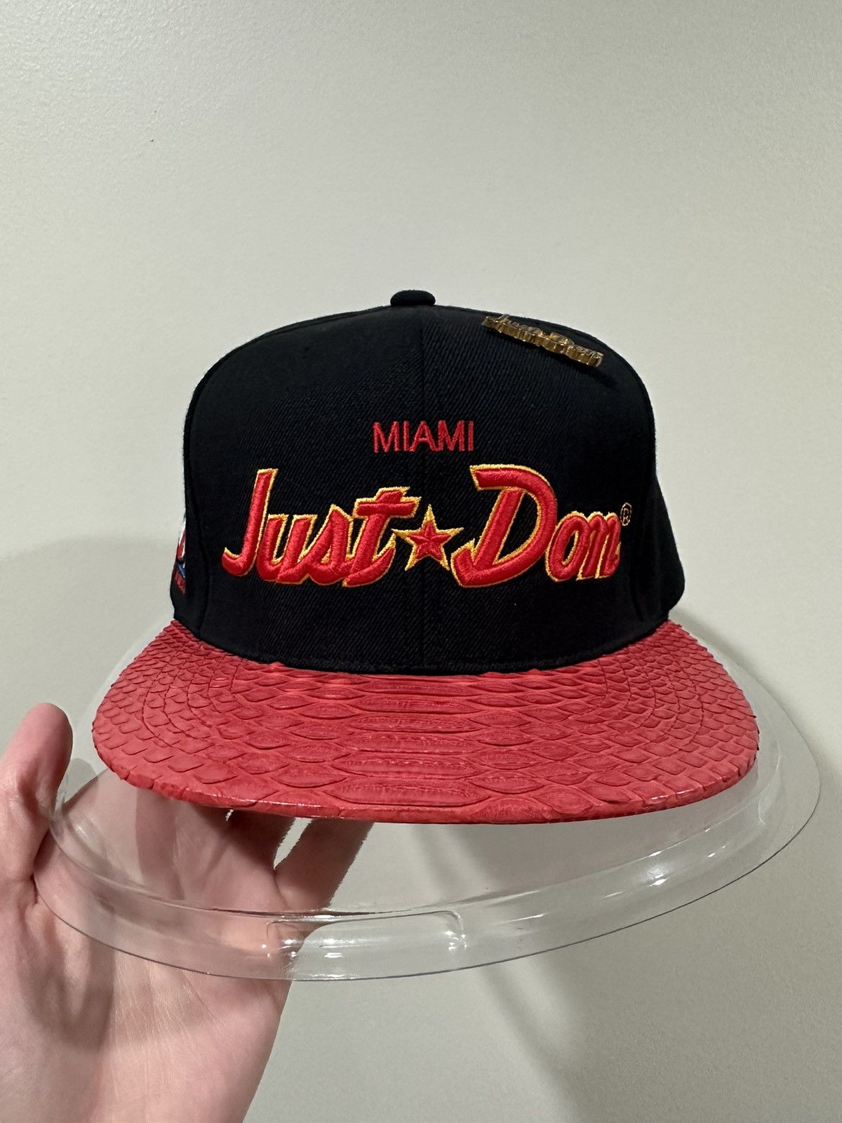 Just Don Just Don x Mitchell & Ness Script Miami Heat Black/Red Hat Size ONE SIZE - 9 Thumbnail