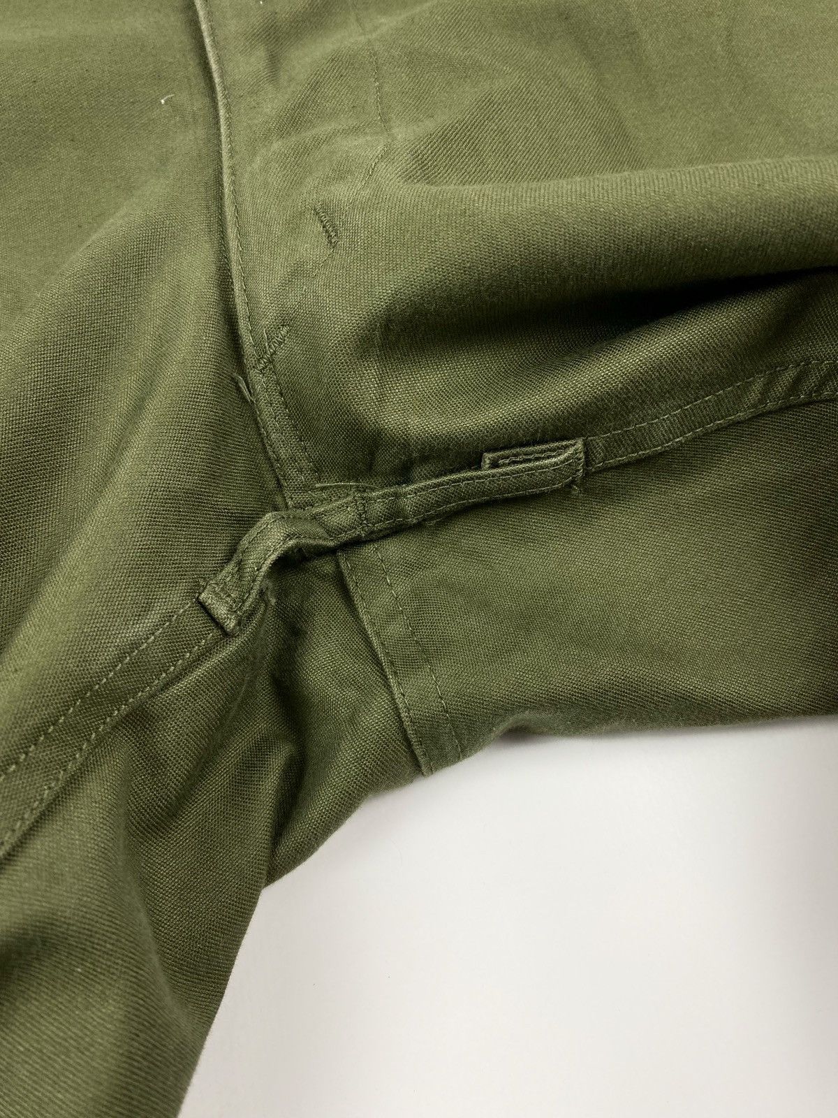 Vintage 1950’s Vintage US Army M-1951 Cargo Shell Field Trousers M Size US 34 / EU 50 - 9 Thumbnail