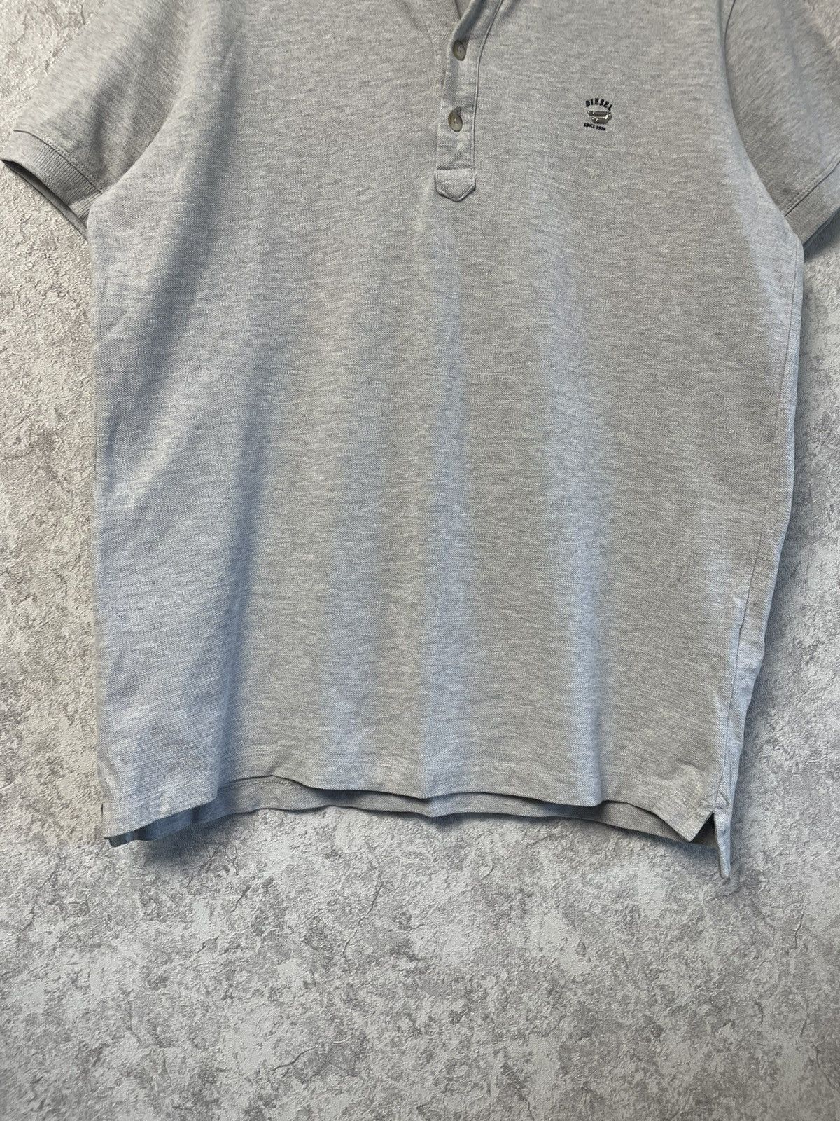 Diesel Vintage Diesel Metallic Logo Polo Shirt Y2K Size US L / EU 52-54 / 3 - 3 Thumbnail