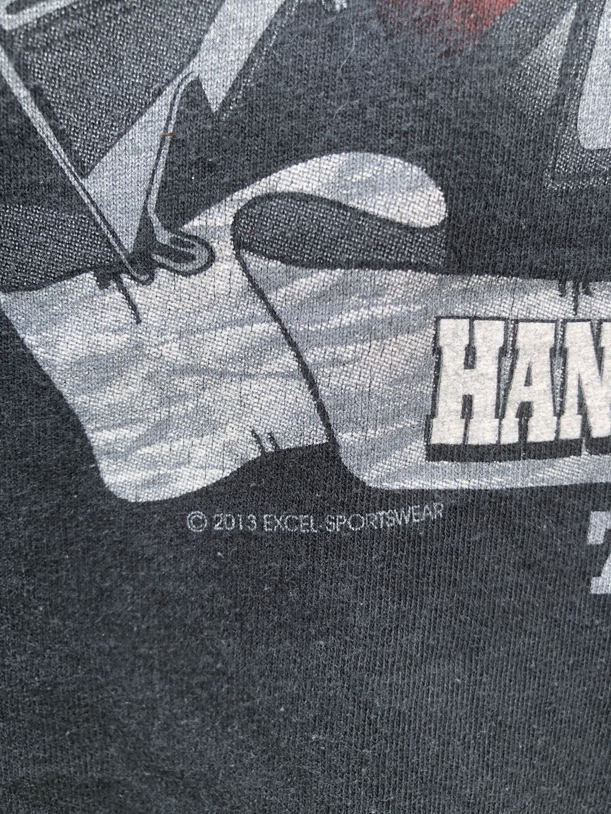 Vintage Vintage Y2K Sportmans Trading Post Hand Gun Backhit Tshirt Size US L / EU 52-54 / 3 - 7 Thumbnail