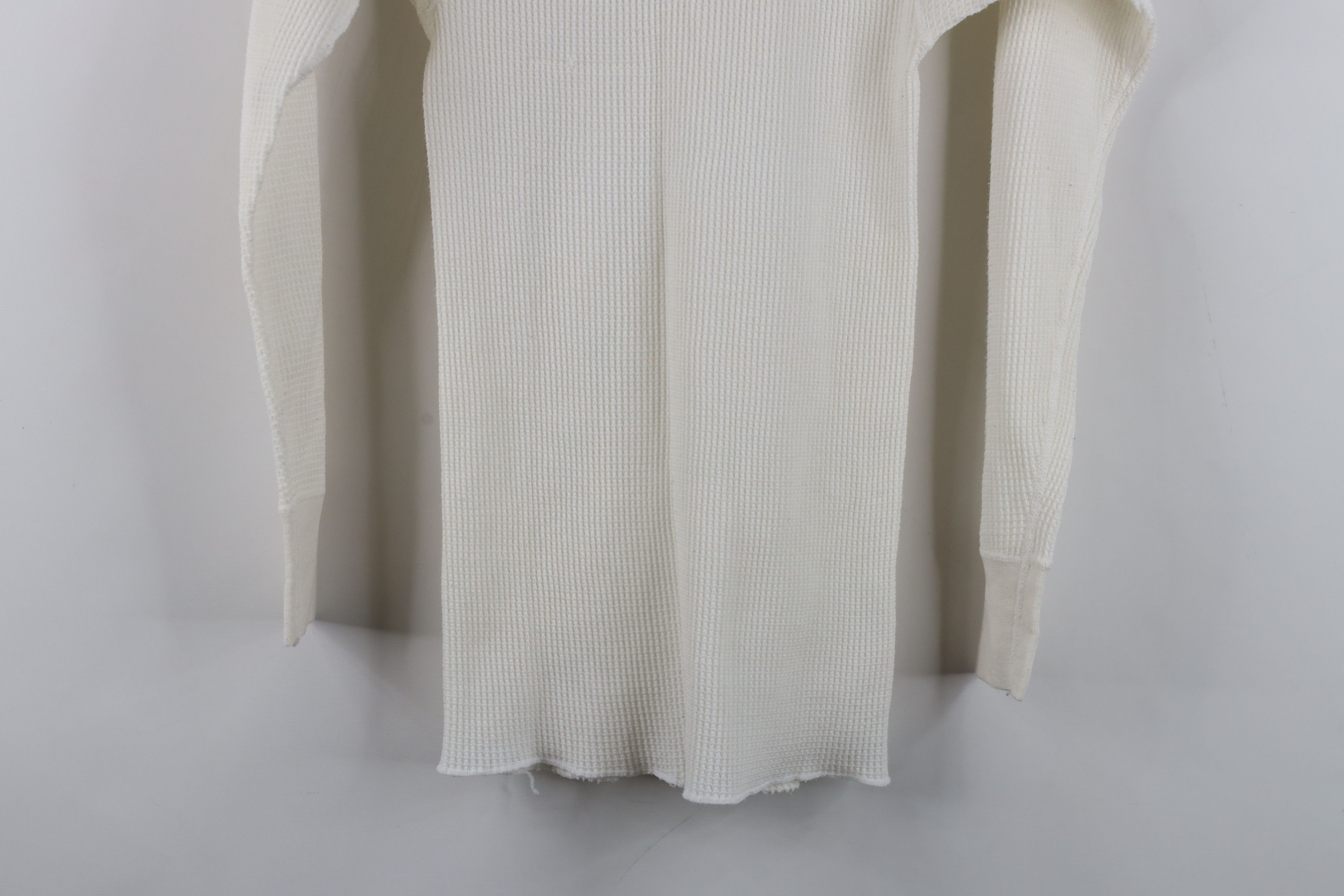 Vintage Vintage 90s Streetwear Thermal Waffle Knit T-Shirt Cream USA Size L / US 10 / IT 46 - 13 Thumbnail