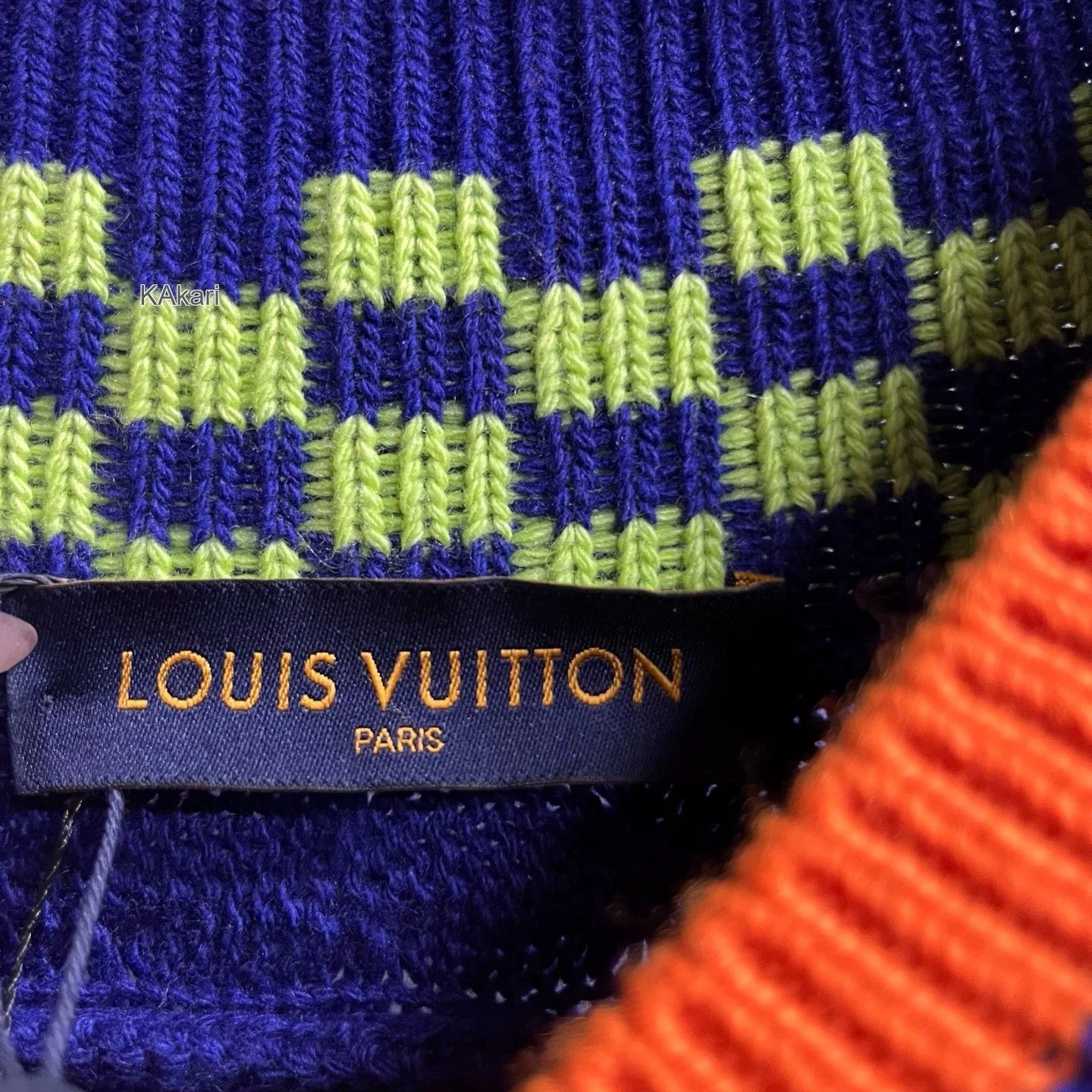 Louis Vuitton Louis Vuitton Blue Check V-Neck Sweater Size US S / EU 44-46 / 1 - 2 Thumbnail