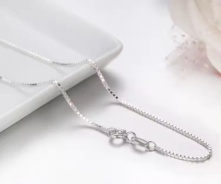 Jewelry × Vintage Unisex 1mm Thin Box Chain Necklace Size ONE SIZE - 2 Thumbnail