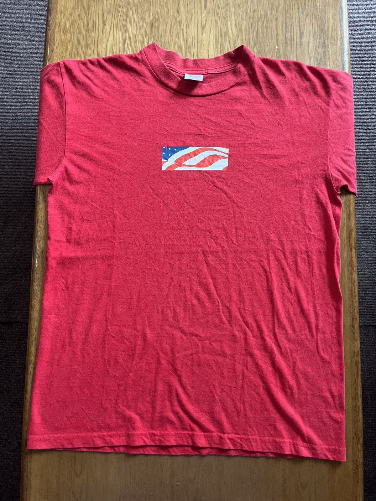 Supreme Vintage SUPREME USA Flag Box Logo 2002’s Tshirt Size US M / EU 48-50 / 2 - 3 Thumbnail