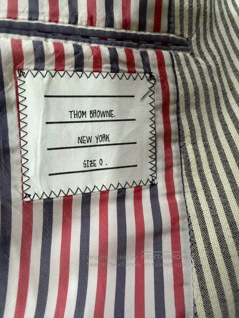 Thom Browne Thom Browne size 0 Gold Button Pure Wool Light Gray Bubble Size 40S - 4 Thumbnail