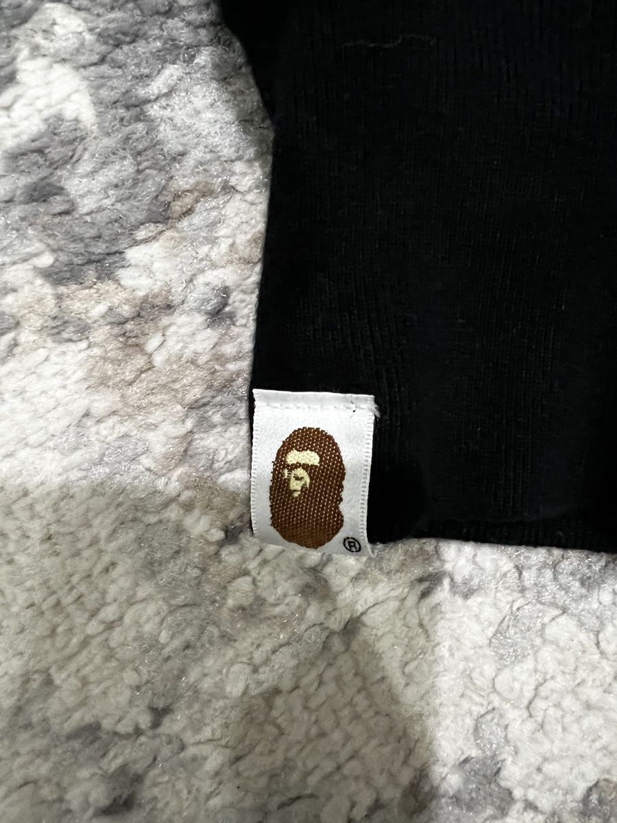 Bape Color Camo Tiger Shark Crewneck Size US M / EU 48-50 / 2 - 3 Thumbnail