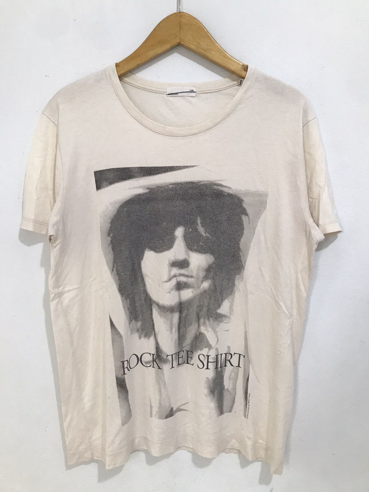 image of Rock Tee Shirt Lad Musician in Sand, Men's (Size Medium)