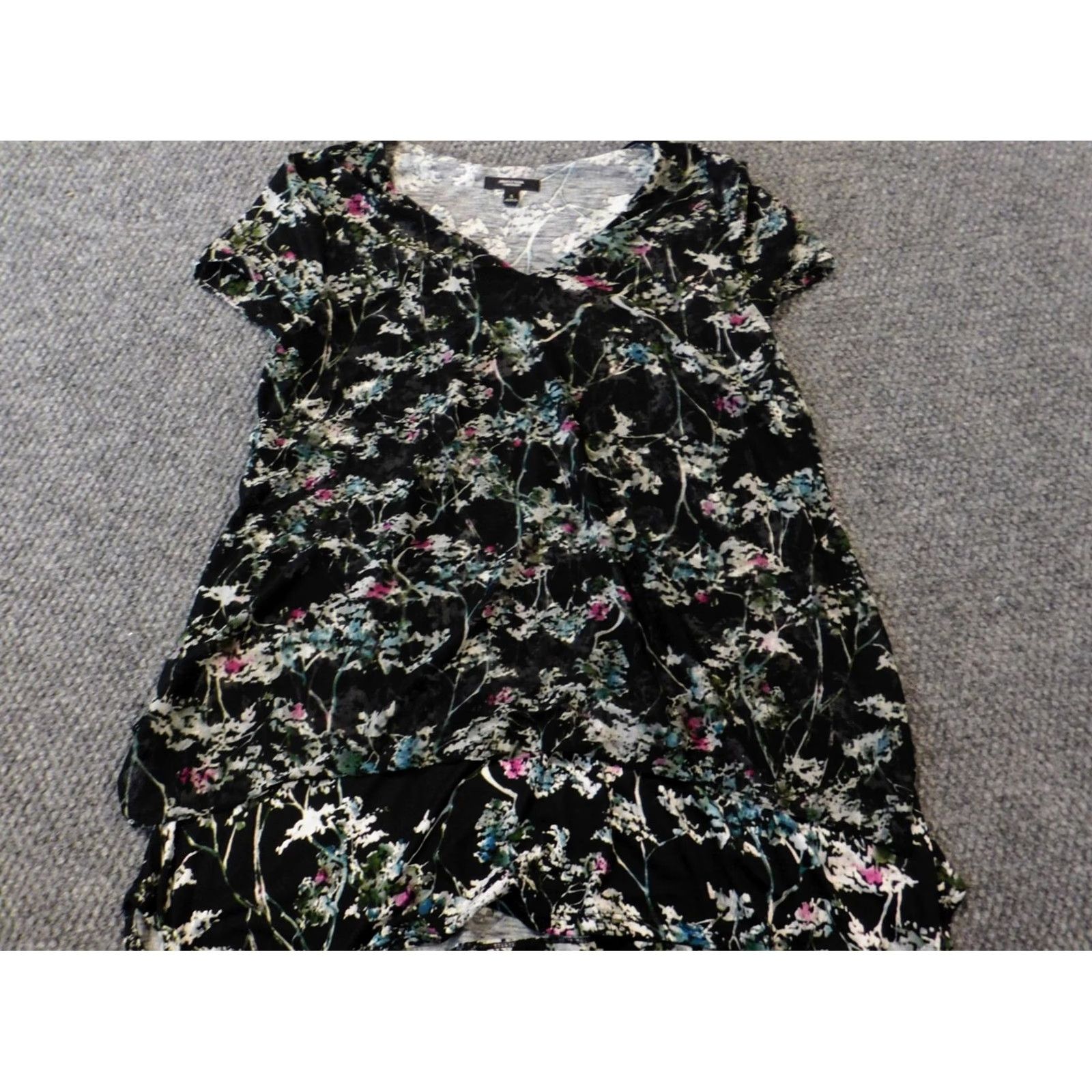 Vintage Simply Vera Vera Wang Blouse S Womens Black Floral Pullover Short Sleeve Collared Pullover Top Regular Stretch Button Casual Shirt Size S / US 4 / IT 40 - 2 Thumbnail
