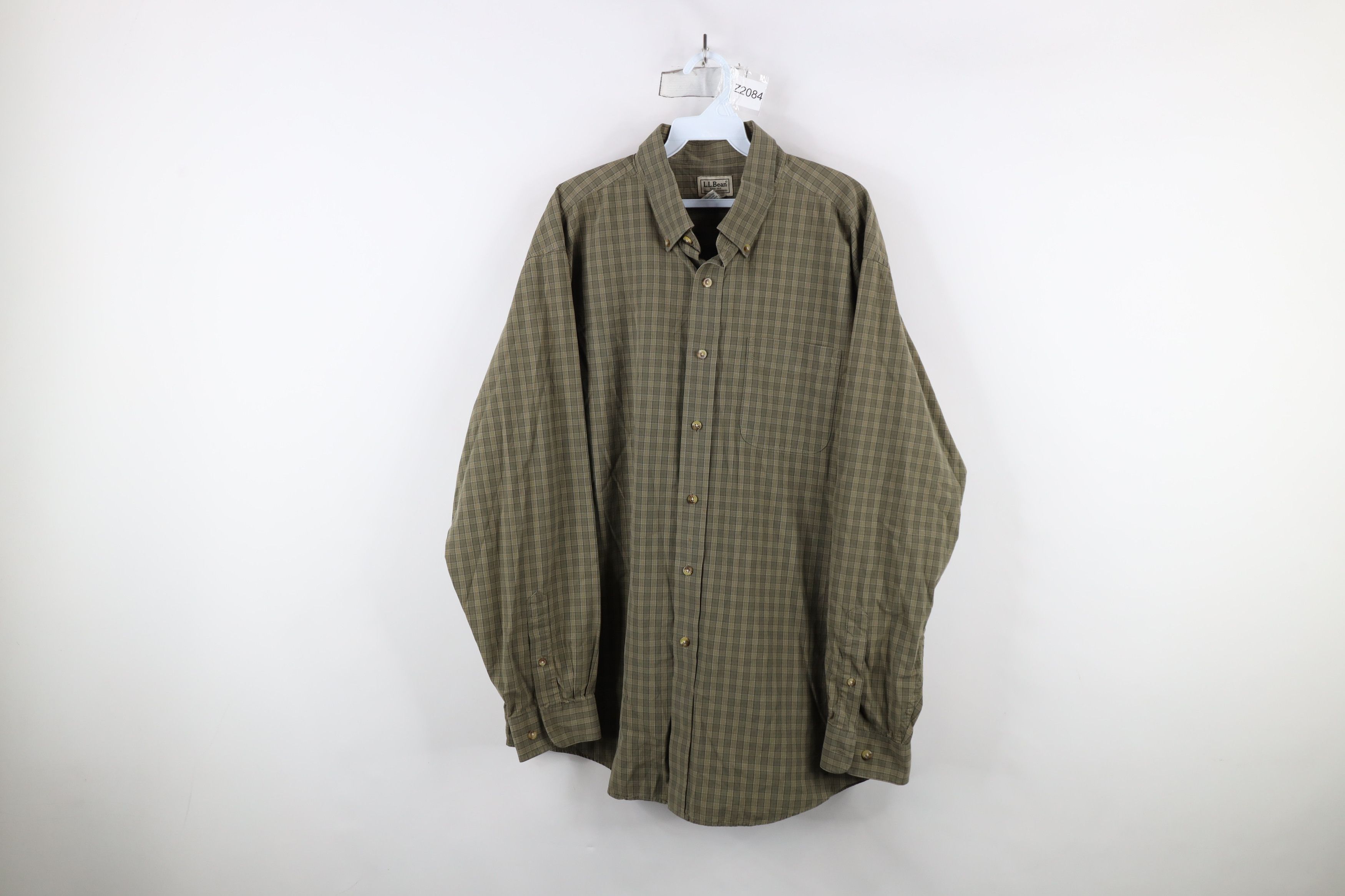 L.L. Bean × Vintage Vintage LL Bean Collared Button Down Shirt Green Plaid Size US XL / EU 56 / 4 - 1 Thumbnail