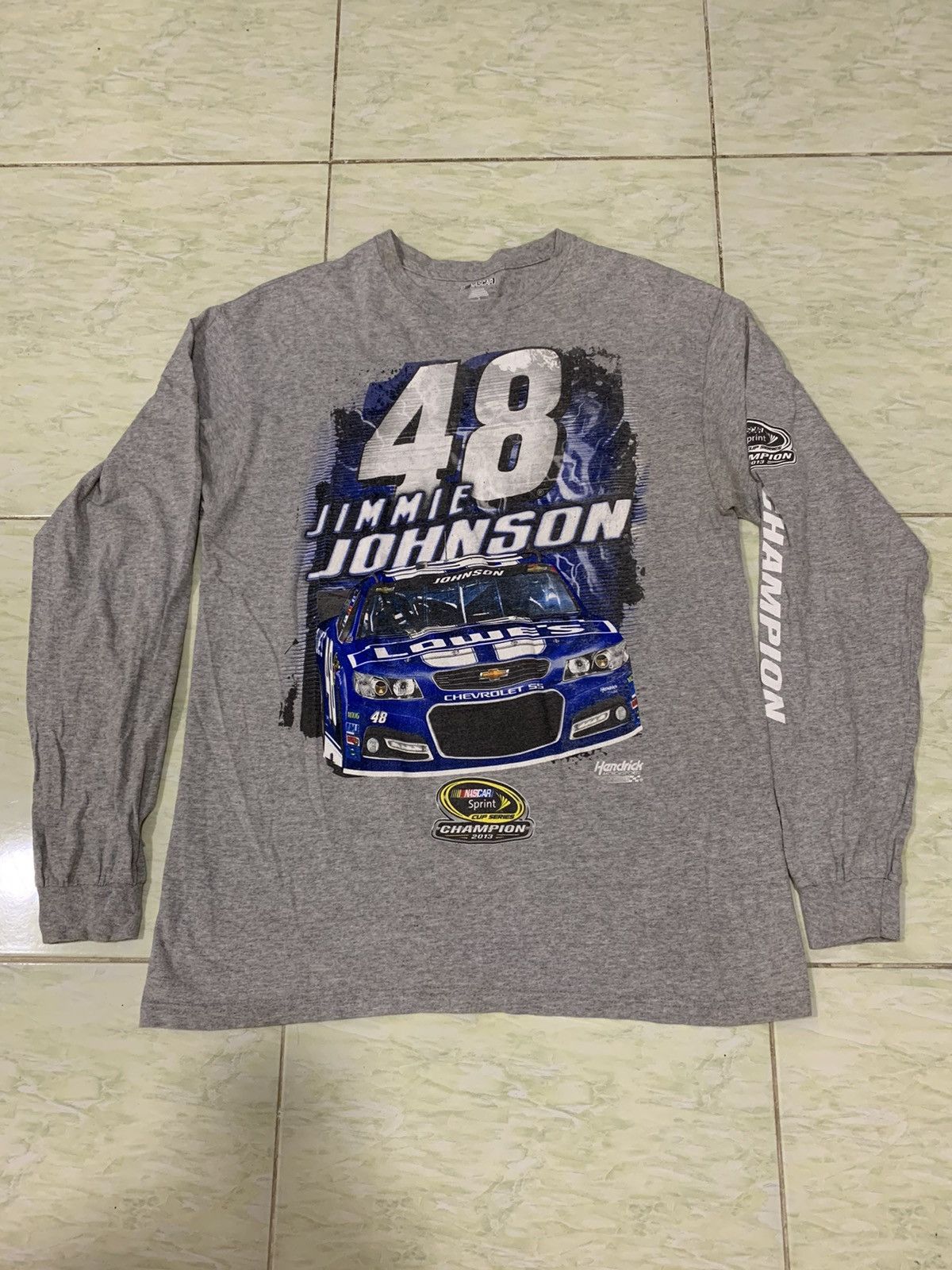 NASCAR NASCAR Jimmie Johnson Racing Long Sleeve T Shirt 2013 Size US L / EU 52-54 / 3 - 6 Thumbnail