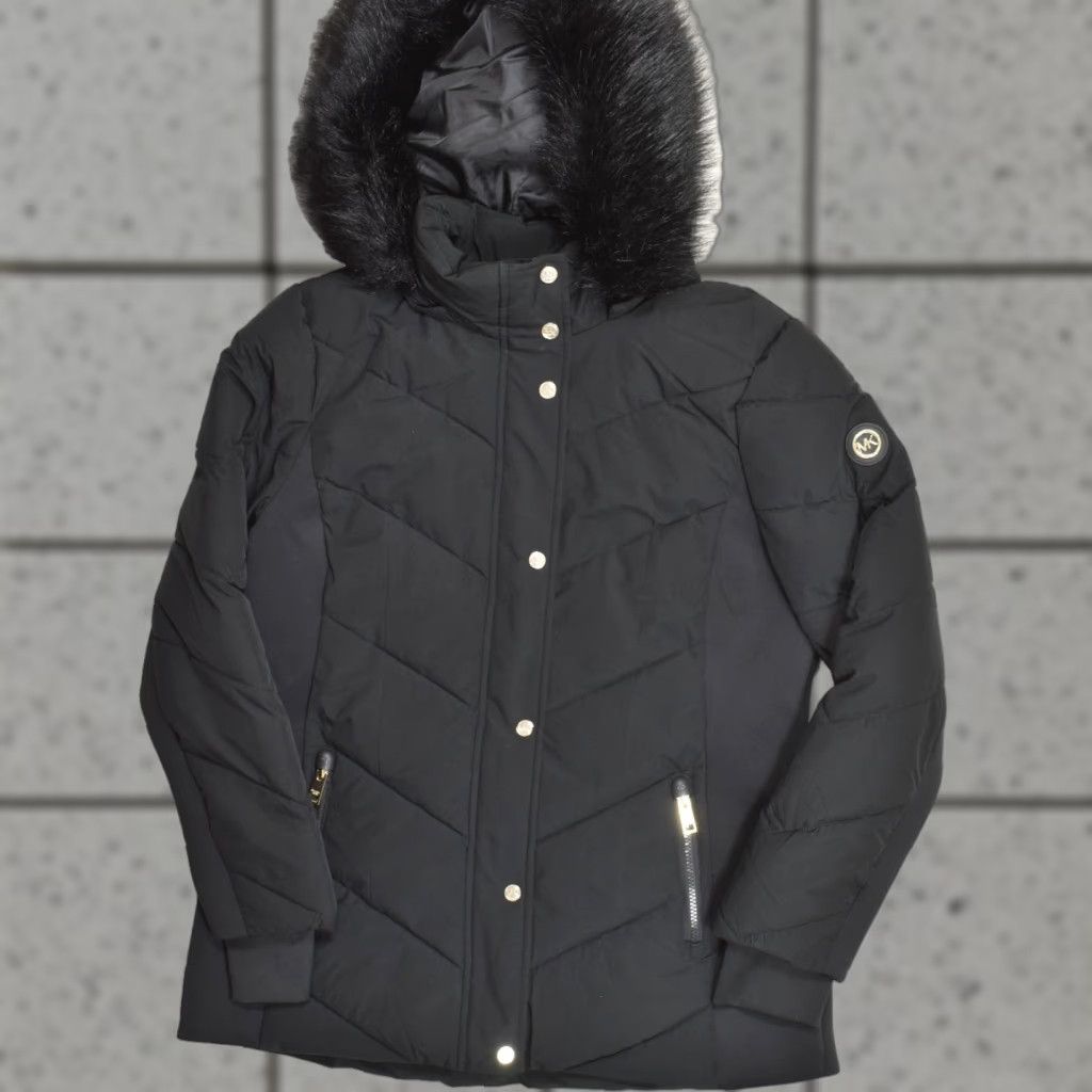 Michael Kors Michael Kors Women's Large Black Quilted Puffer Jacket Hooded Faux Fur Gold Hardware Size L / US 10 / IT 46 - 1 Thumbnail