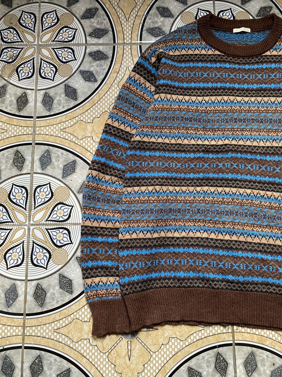 GU Vintage 90's GU Japan Fair Isle Knit Winter Streetwear. Size US M / EU 48-50 / 2 - 3 Thumbnail