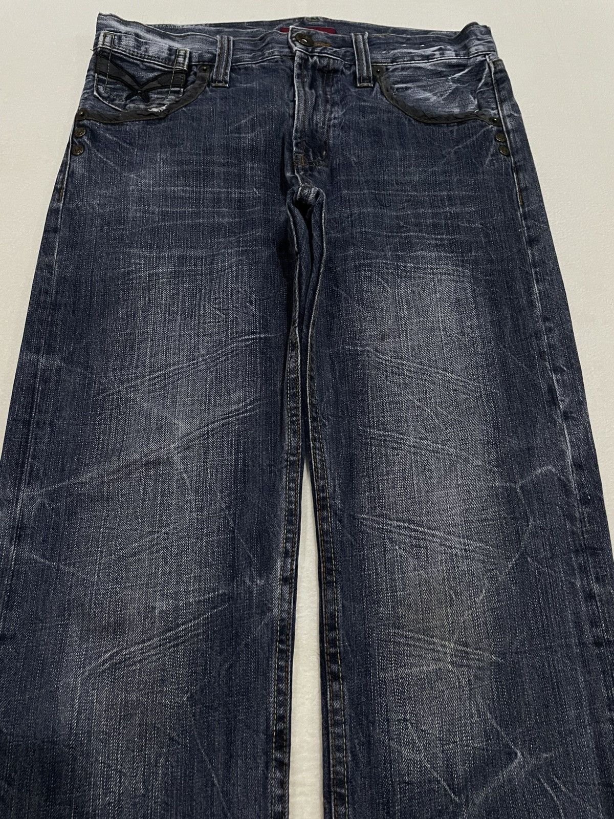 Japanese Brand Vintage Anti-Label Faded Distress Dark Blue Denim Jeans Size US 31 - 2 Thumbnail