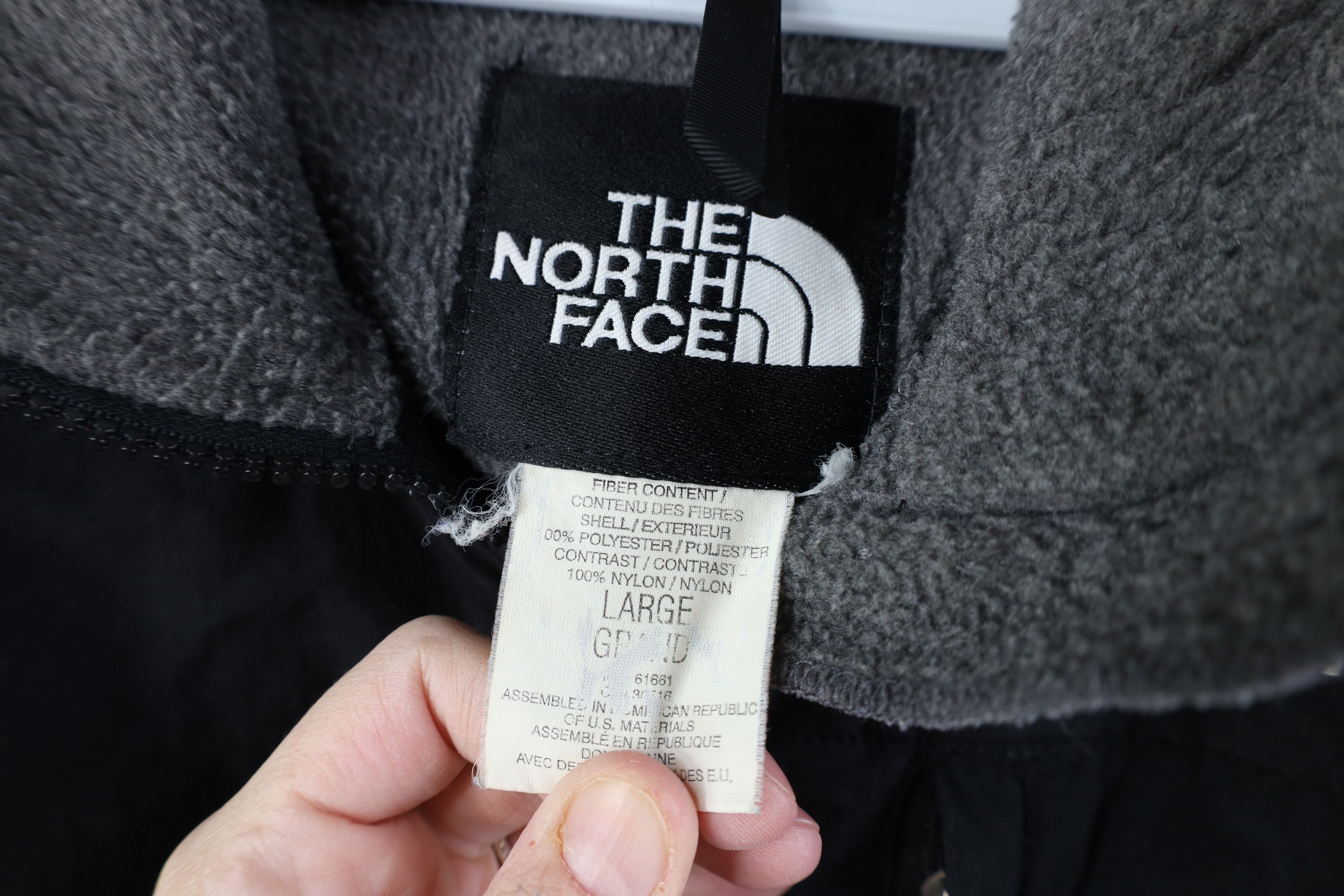 The North Face Vintage 90s The North Face Denali Fleece Jacket Gray Black Size US L / EU 52-54 / 3 - 8 Thumbnail