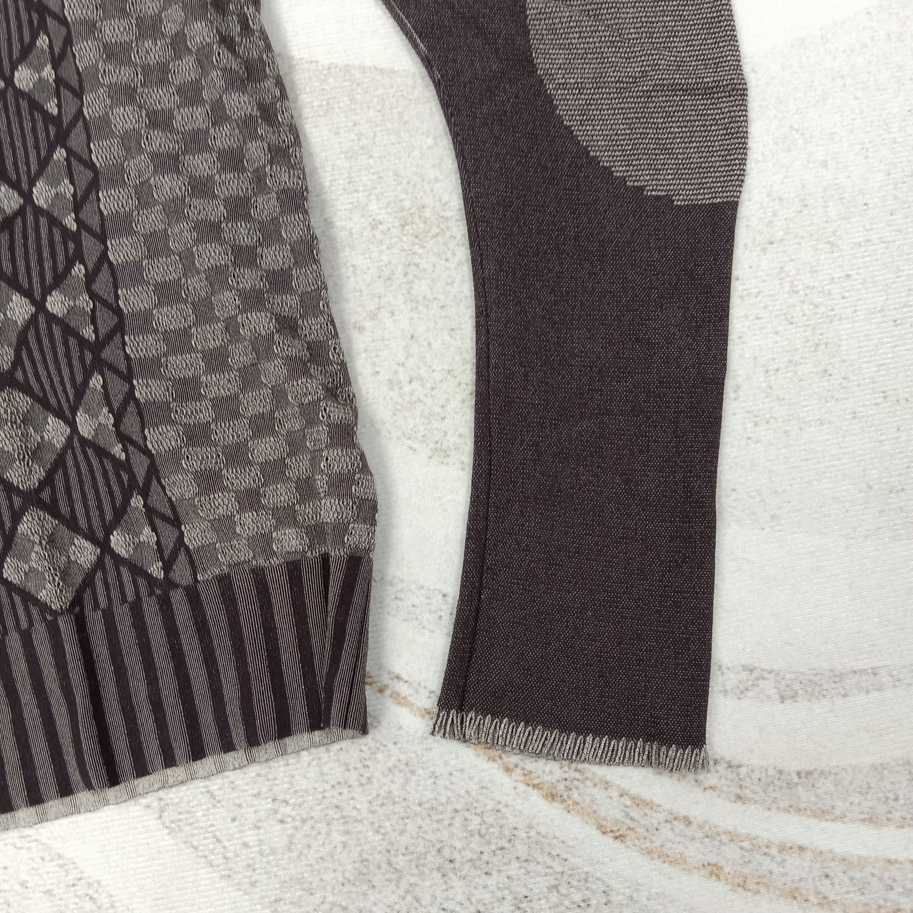 Pleats Please Issey Miyake Pleats Please by Issey Miyake Japanese Tshirt C259N54 Size XS / US 0-2 / IT 36-38 - 8 Thumbnail
