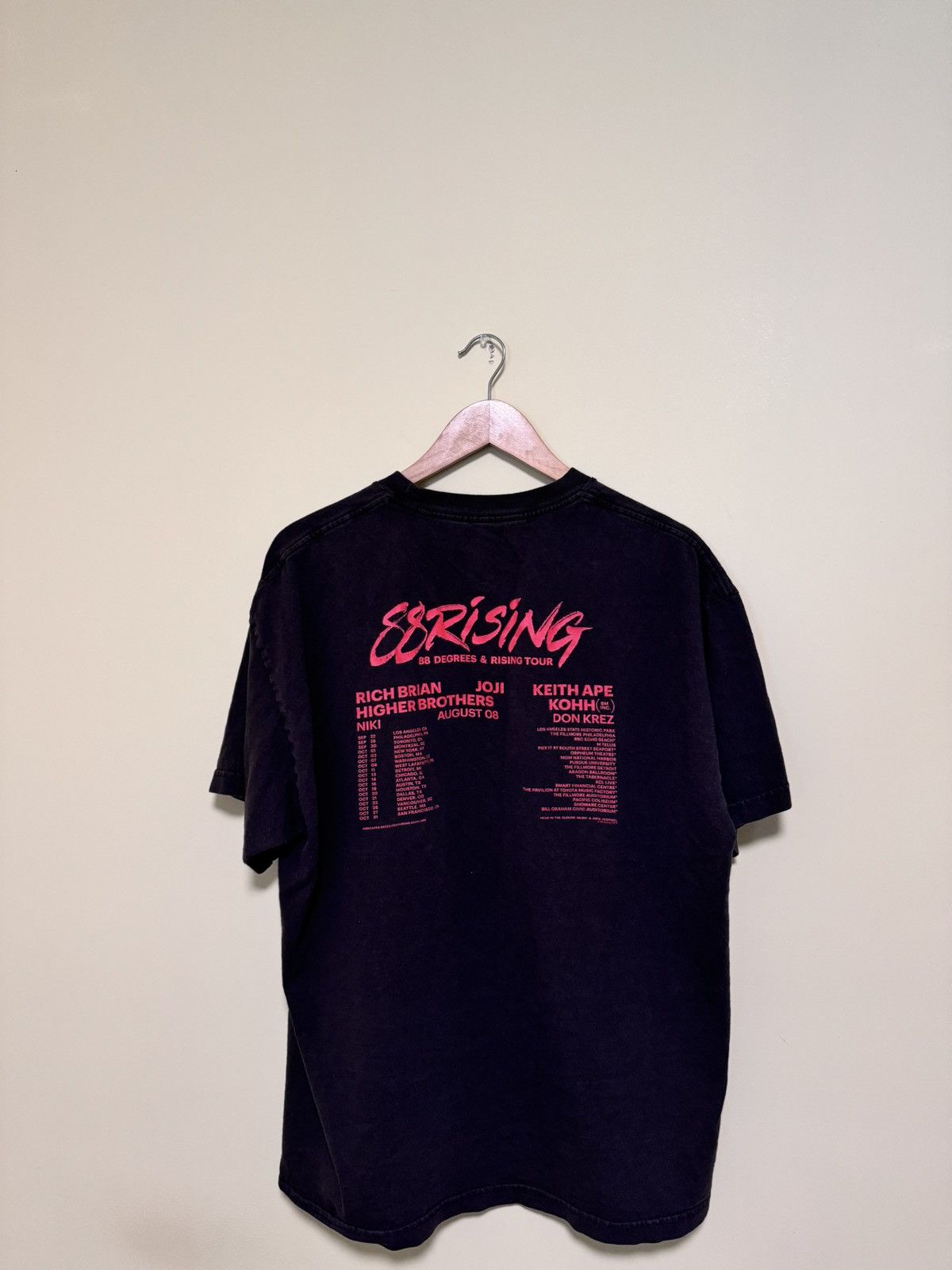88rising × Other 88 Rising Head In The Clouds Tour T-Shirt Size US XL / EU 56 / 4 - 2 Thumbnail