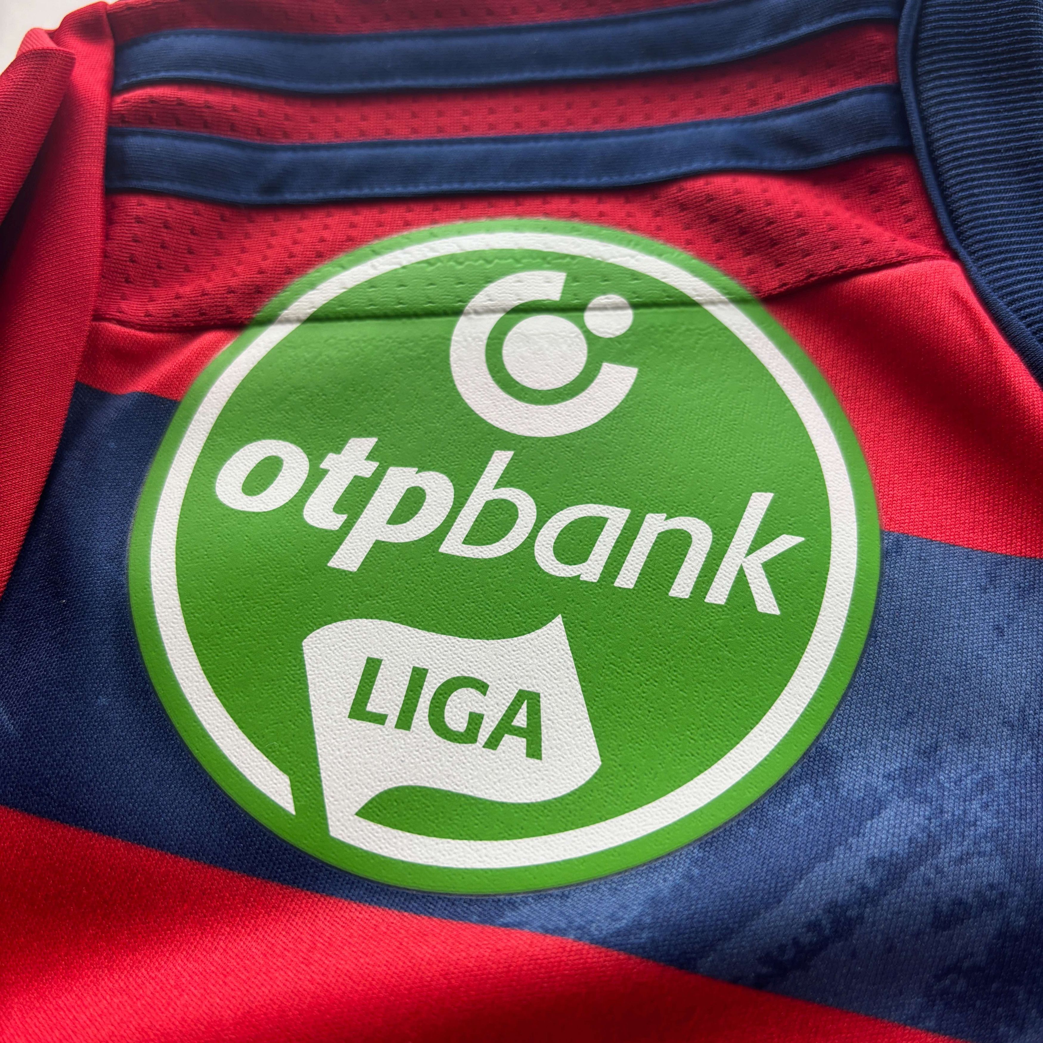 Adidas MATCH WORN Mol Fehérvár 2021-22 home R.Pinto football jersey Size US S / EU 44-46 / 1 - 4 Thumbnail