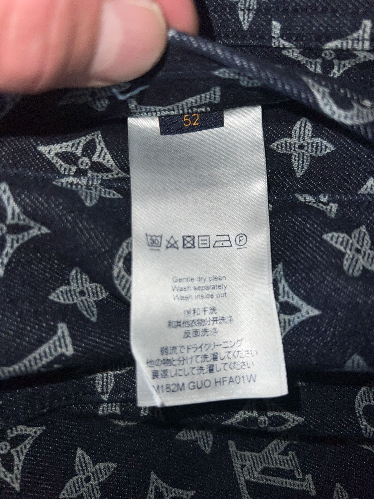 Louis Vuitton Louis Vuitton Monogram Denim Jacket Size US L / EU 52-54 / 3 - 11 Thumbnail