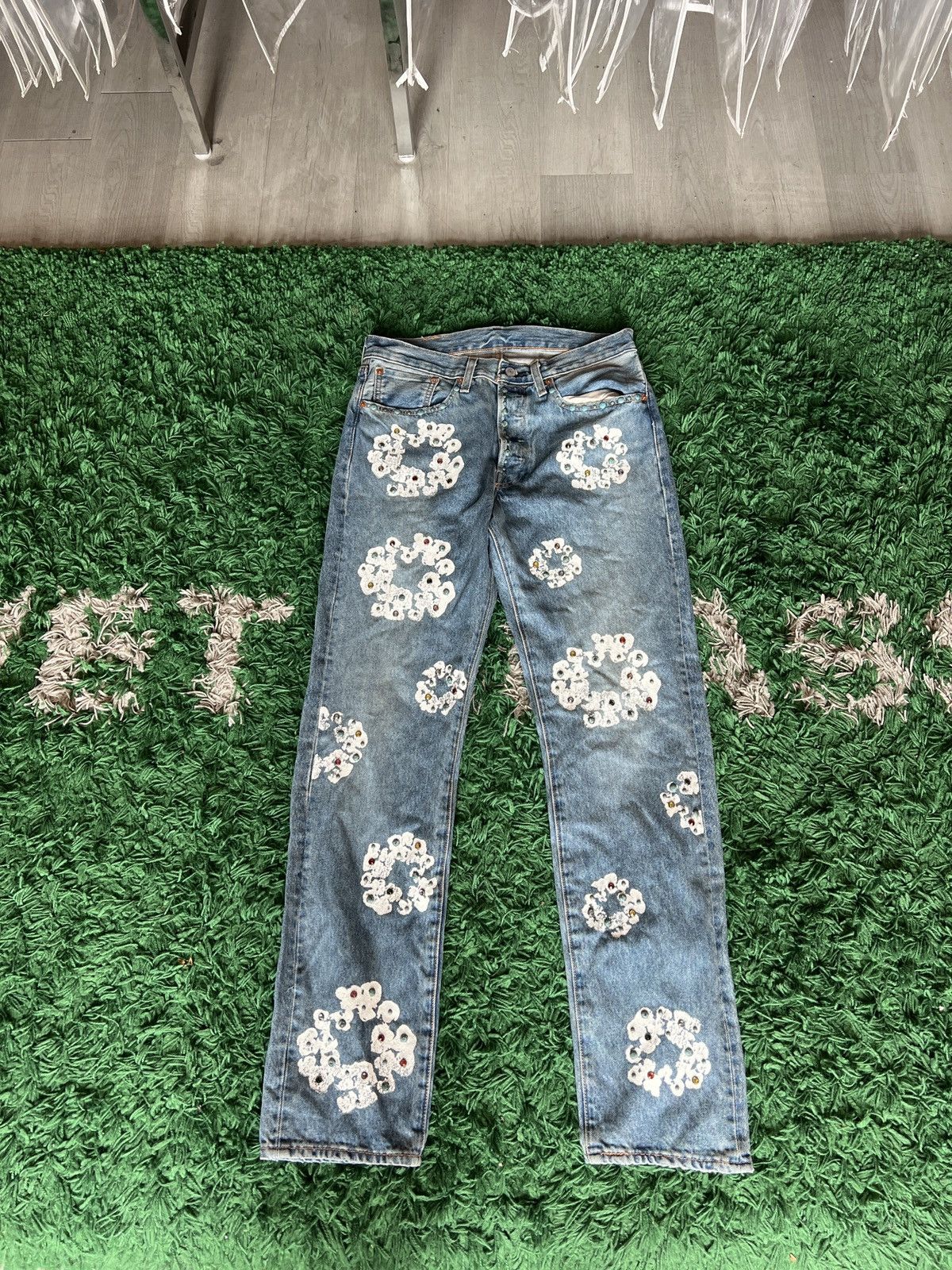 DENIM TEARS Denim Tears Rhinestone Jeans Indigo 31x32 Size US 31 - 1 Thumbnail