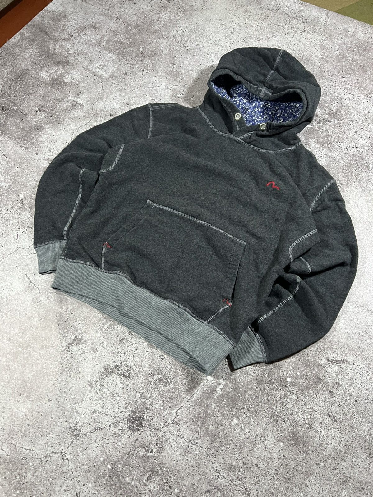 Evisu Vintage 2000s Y2K EVISU Hoodie Pullover Sweatshirt Size US M / EU 48-50 / 2 - 3 Thumbnail