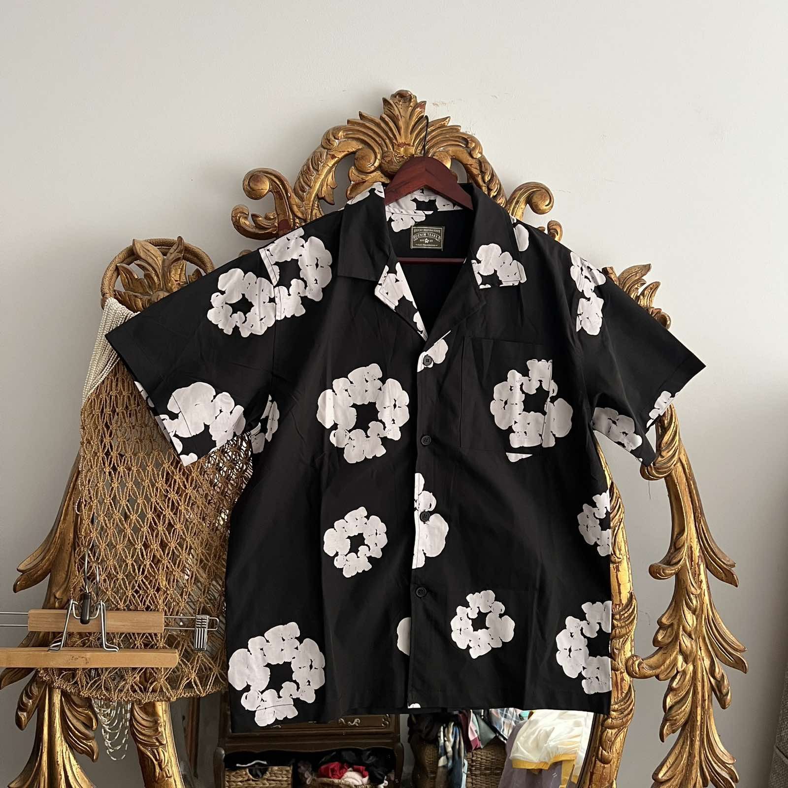 Other VINTAGE Flower Button-Up Shirt L Mens Black T-Shirt Size US L / EU 52-54 / 3 - 1 Thumbnail
