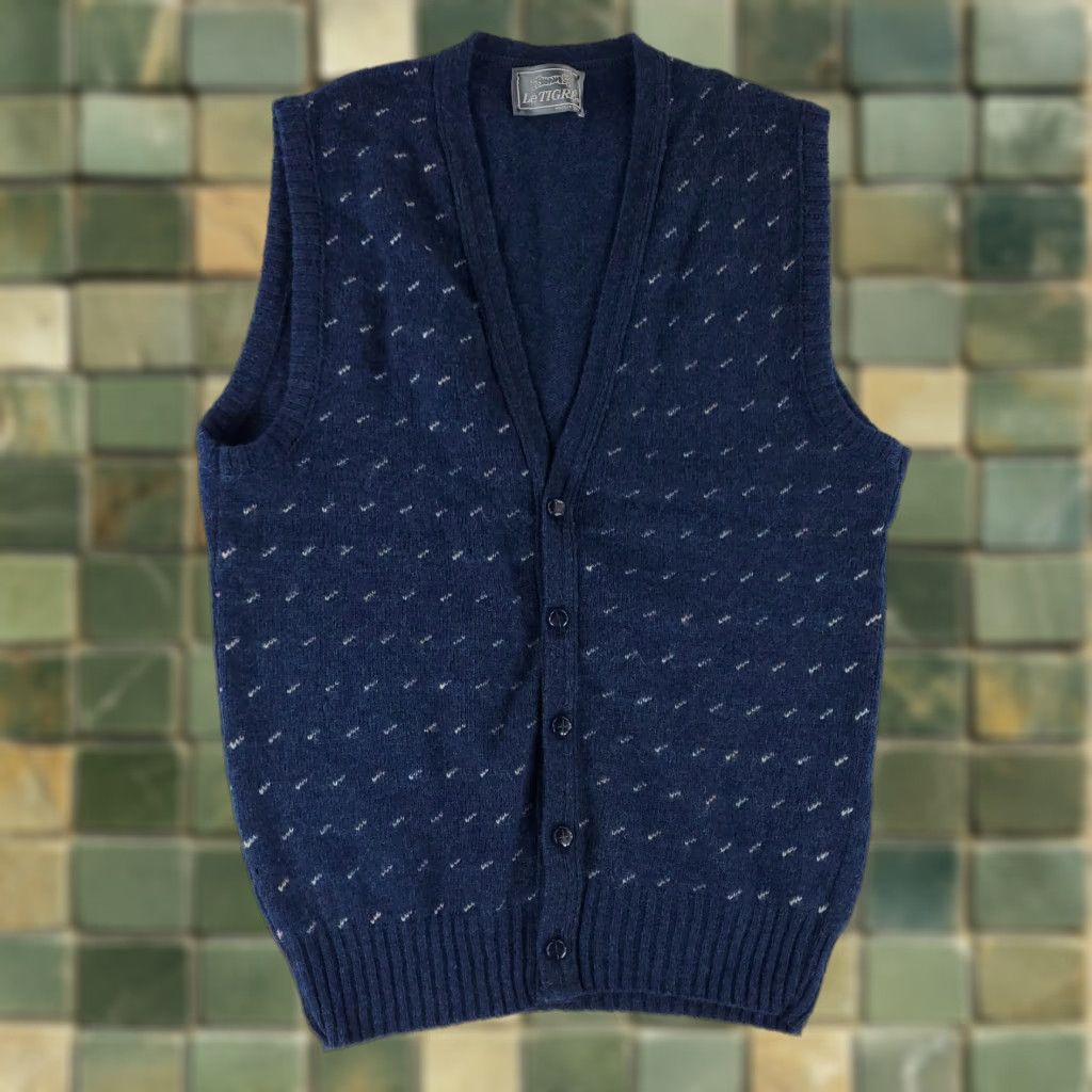Vintage VINTAGE Le Tigre Wool Cardigan Vest Blue Fleck Mens L VTG 90s Vest Mens L Blue Size US L / EU 52-54 / 3 - 1 Thumbnail