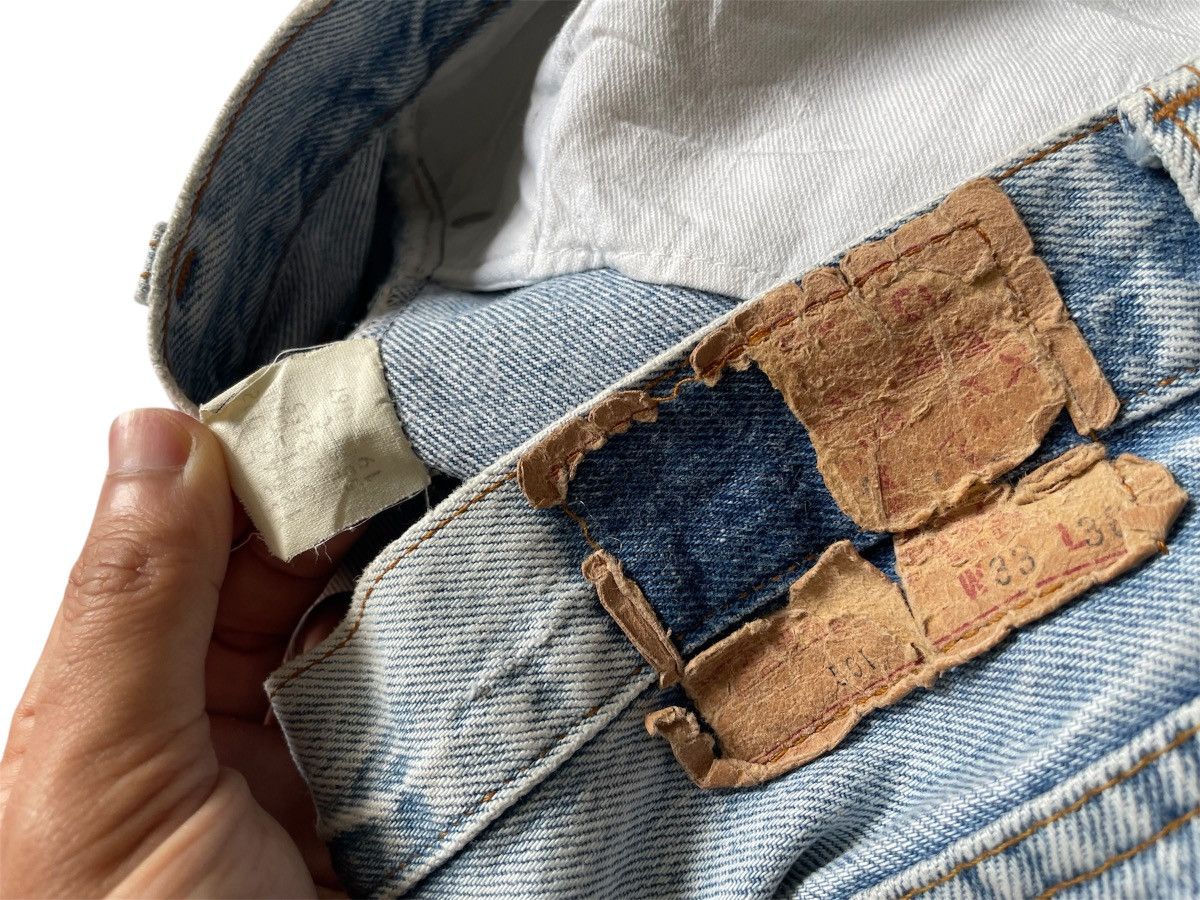Levi's × Vintage Vintage 80s Levis 501 Light Blue Washed Jeans 32x33 Size US 32 / EU 48 - 9 Thumbnail
