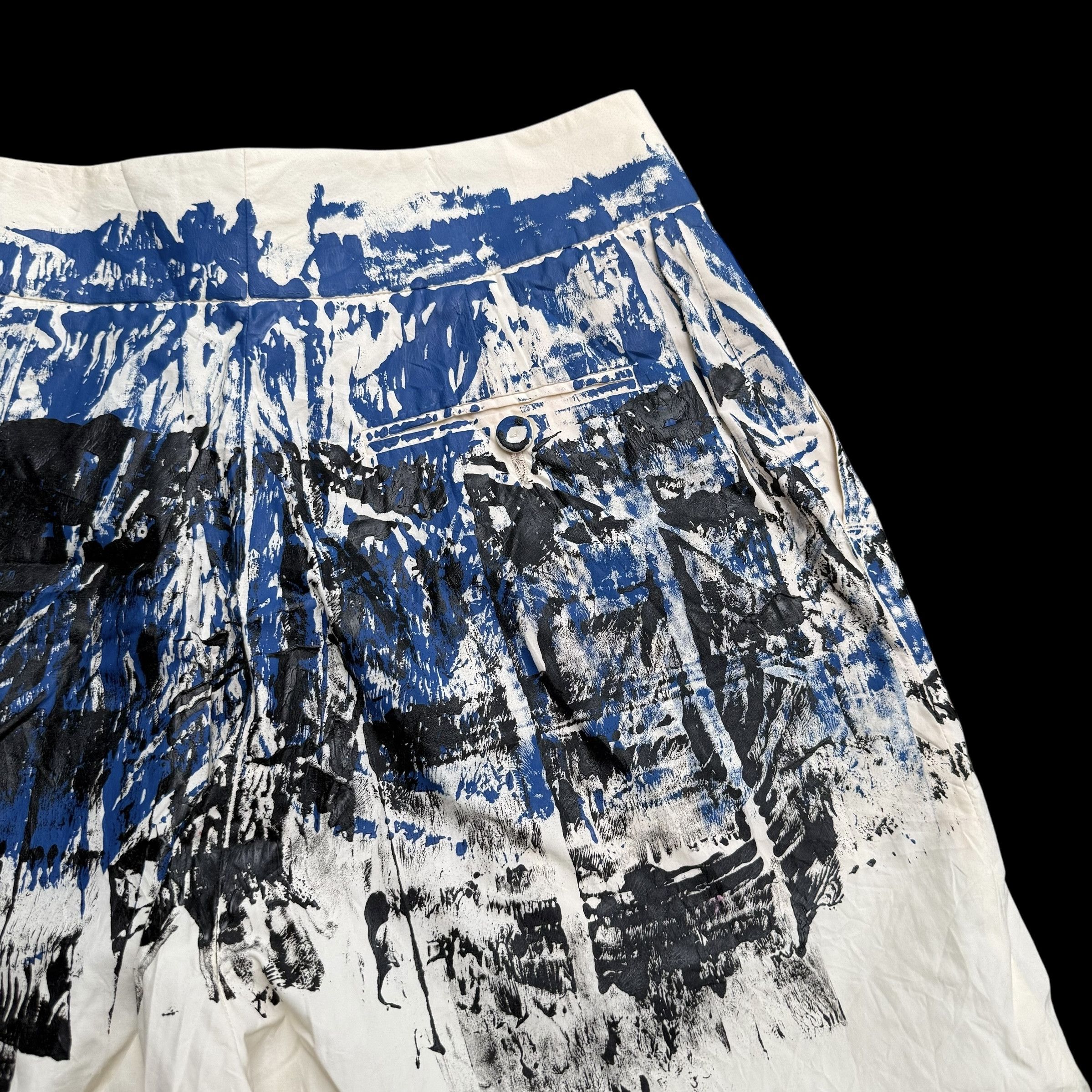 Bottega Veneta Bottega Veneta Resort 2014 Roller Painted Bermuda Shorts Size 28" / US 6 / IT 42 - 8 Thumbnail