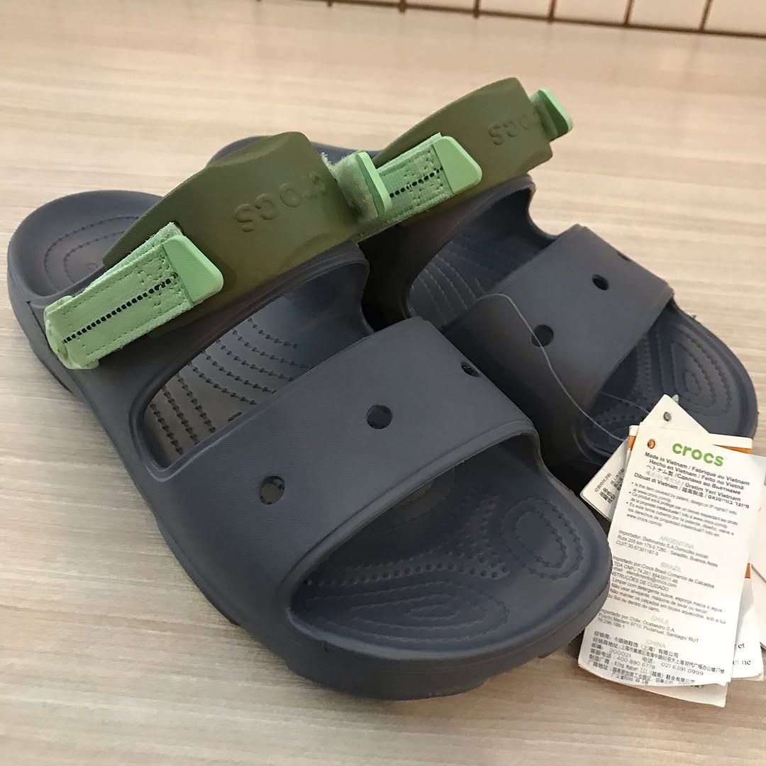 Away Travel × Crocs Crocs Classic all terrain clogs sandals Sandal Milano rubber Size US 11.5 / EU 44-45 - 9 Thumbnail