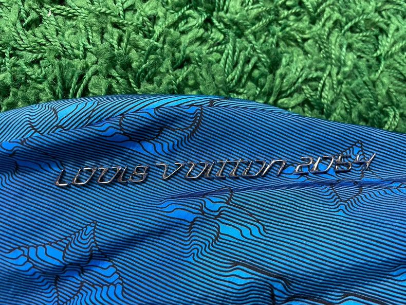 Louis Vuitton Louis Vuitton 2054 Old Flower Full Print Zip Storm Jacket Size US S / EU 44-46 / 1 - 4 Thumbnail