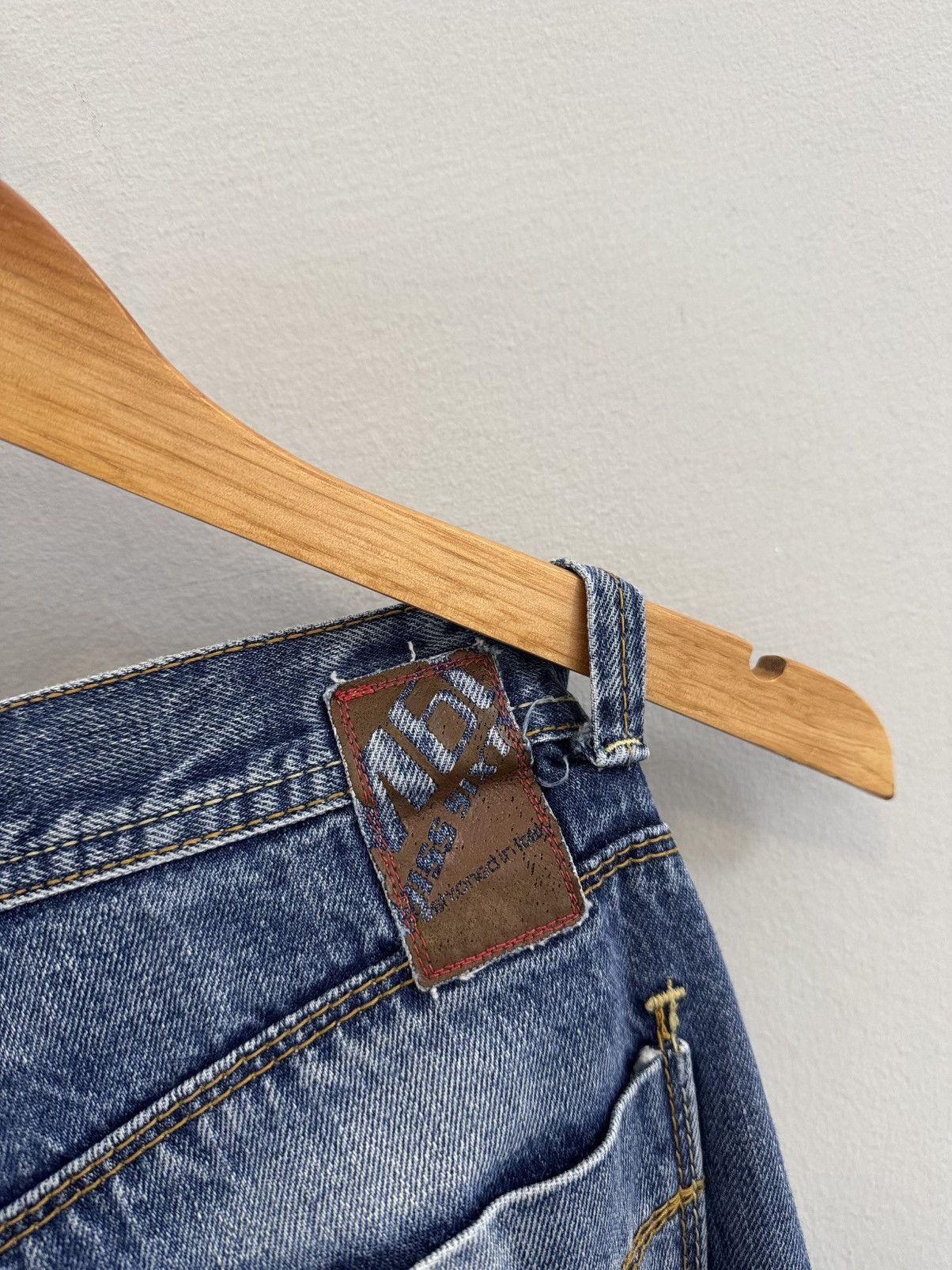 If Six Was Nine × Miss Sixty Miss Sixty Flared Low-Rise Y2K 00’s Distressed BootCut Jeans Size 28" / US 6 / IT 42 - 8 Thumbnail