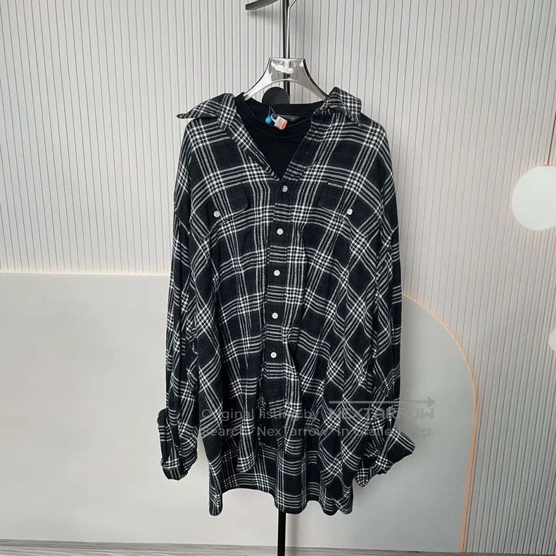 Balenciaga Balenciaga Cotton Black Plaid Shirt Size 1 Size US S / EU 44-46 / 1 - 1 Thumbnail