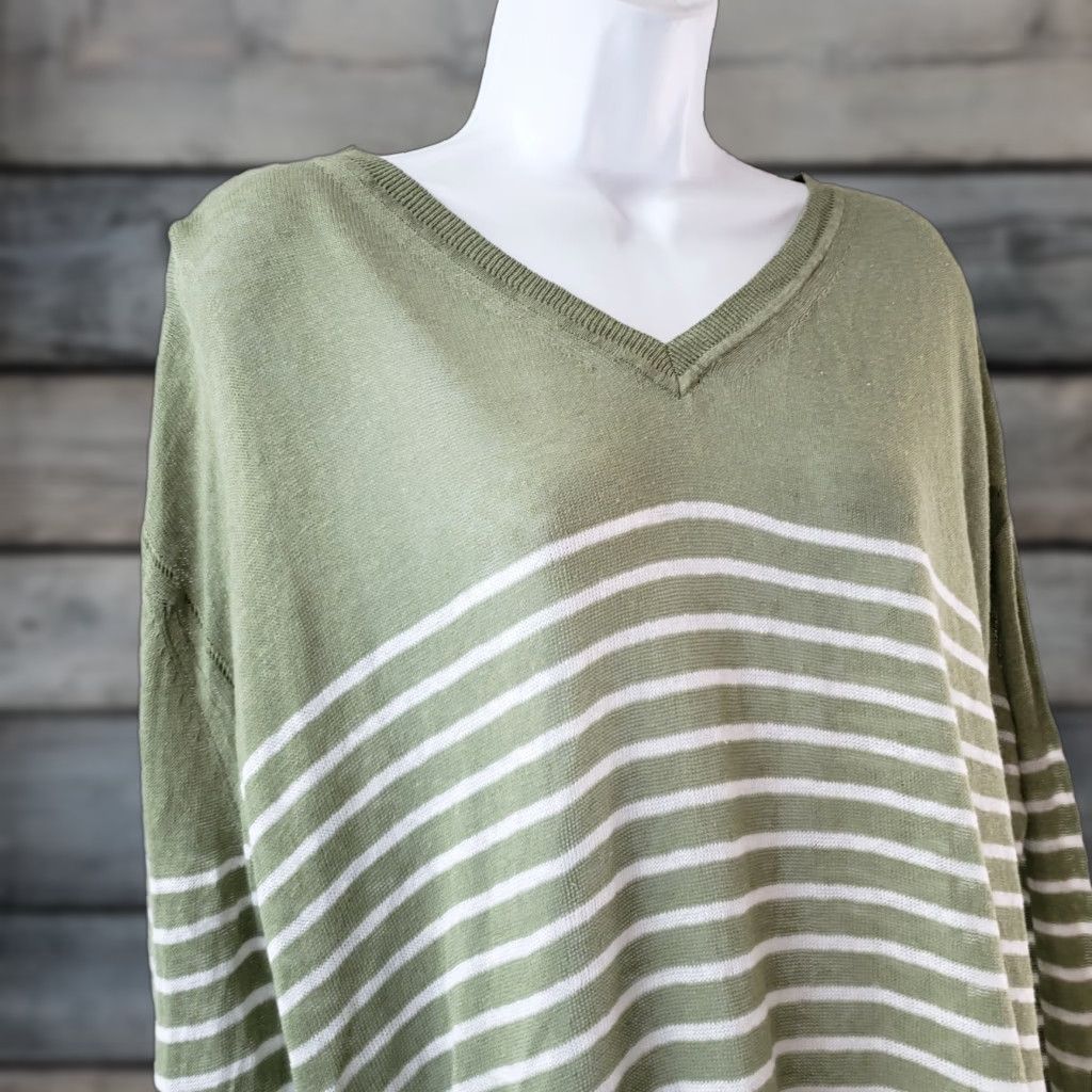 Lou & Grey Lou & Grey Womens Knit Top Striped Long Sleeve V-Neck Linen Blend Sz S Green White Shirt Blouse Size S / US 4 / IT 40 - 1 Thumbnail
