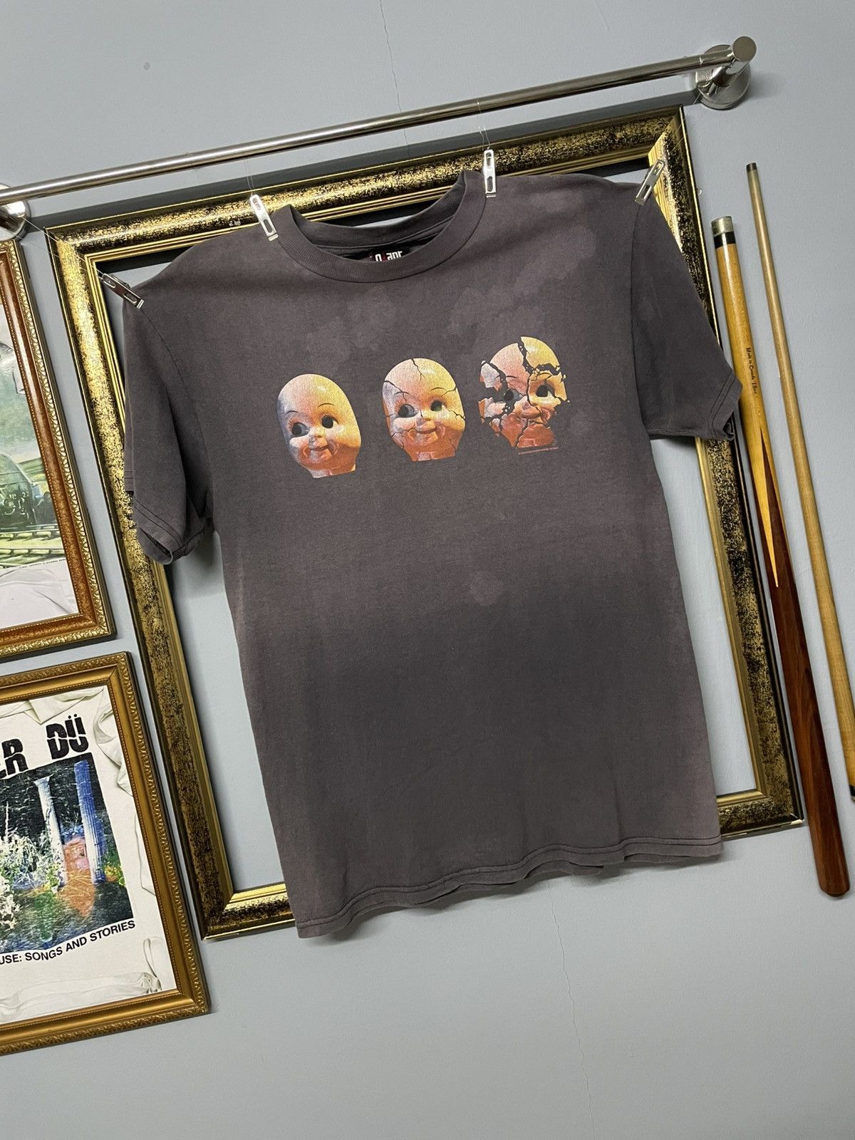 Vintage Vintage 1990s Original Staind Doll Face Sunfaded Rock Tshirt Size US M / EU 48-50 / 2 - 2 Thumbnail