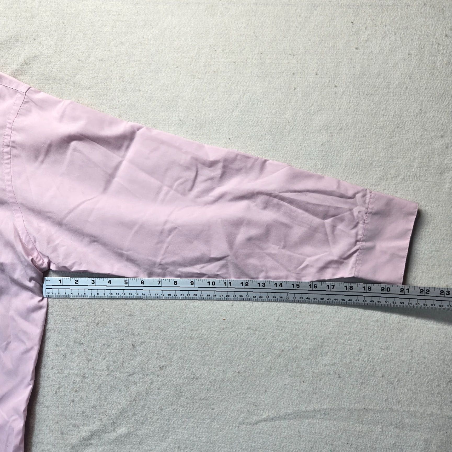 Van Heusen Van Heusen Dress Shirt 17.5 34/35 Pink Poplin Solid Button Up Collar Mens Size 46R - 5 Thumbnail