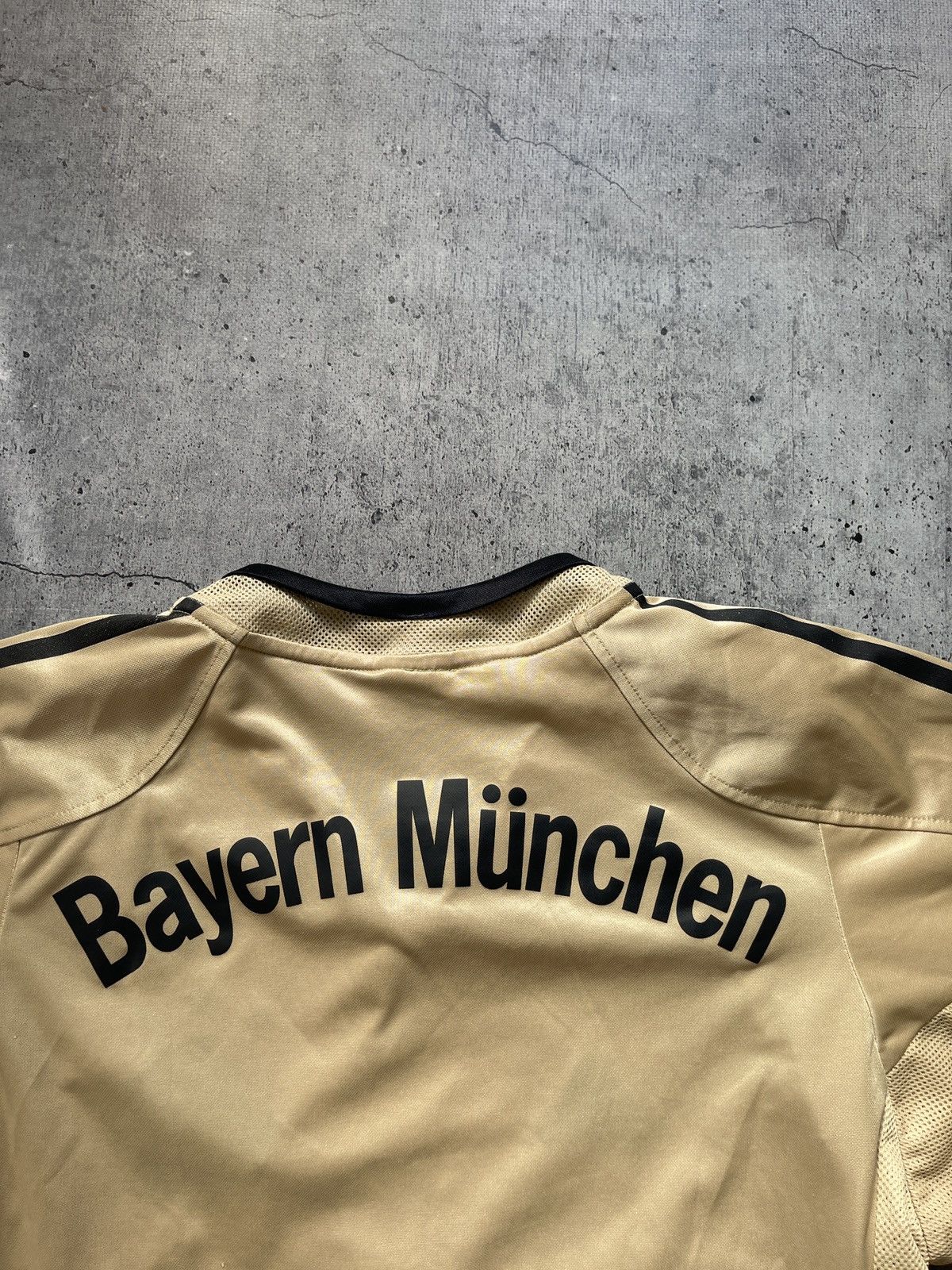 Adidas × Vintage 2004 BAYERN MUNCHEN RARE SOCCER JERSEY TEE SHIRT - № 47 Size US S / EU 44-46 / 1 - 4 Thumbnail
