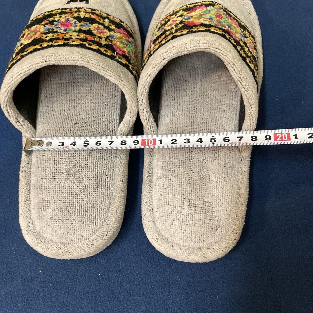 MCM MCM Bathroom Slippers NEW UNUSED Size US 6 / IT 36 - 6 Thumbnail