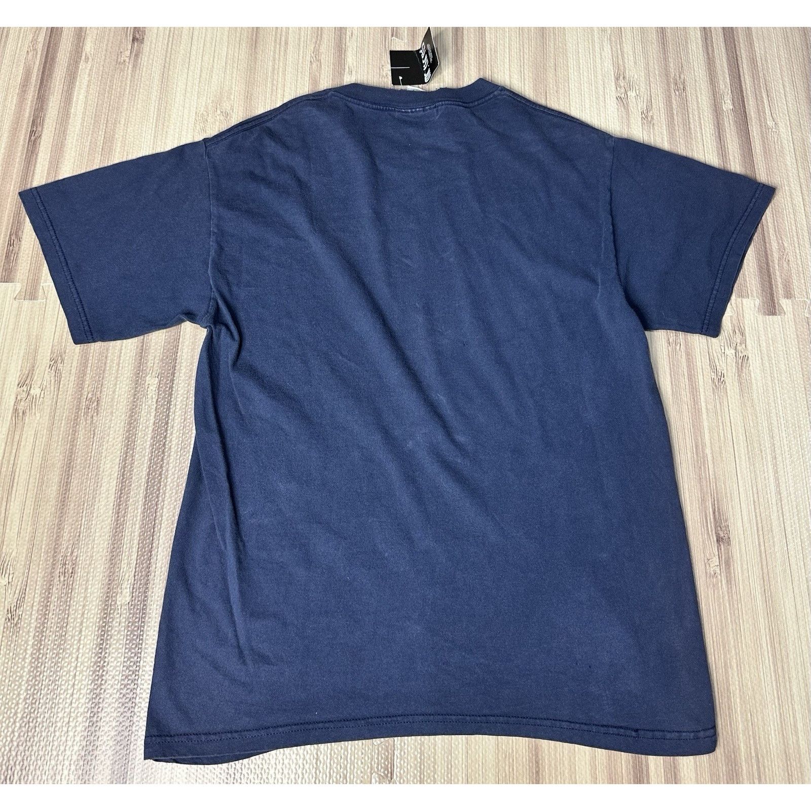 Nutmeg Vintage Denver Broncos Lee Sport s NFL Graphic T Shirt Sz M Size US M / EU 48-50 / 2 - 5 Thumbnail