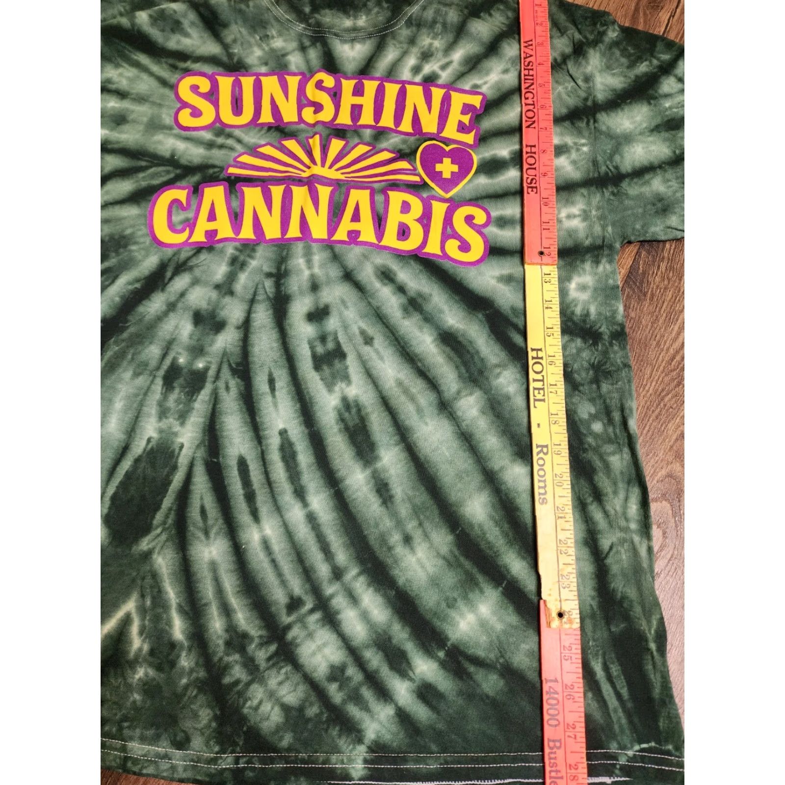 Gildan Vintage Gildan Sunshine Cannabis Regulate Florida Tie Dye T-Shirt Men XL Green Funny Size US XL / EU 56 / 4 - 3 Thumbnail