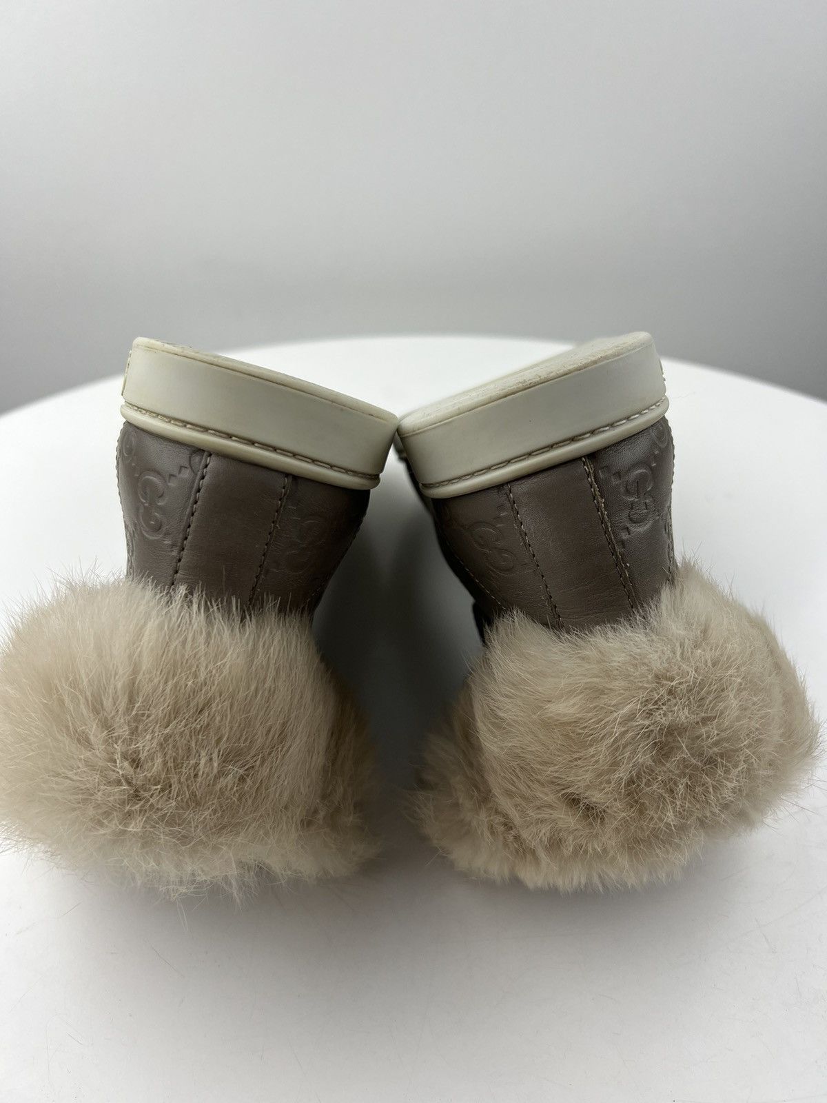 GUCCI Sneakers Leather Shoes GG Logo Guccissima Fur Trim