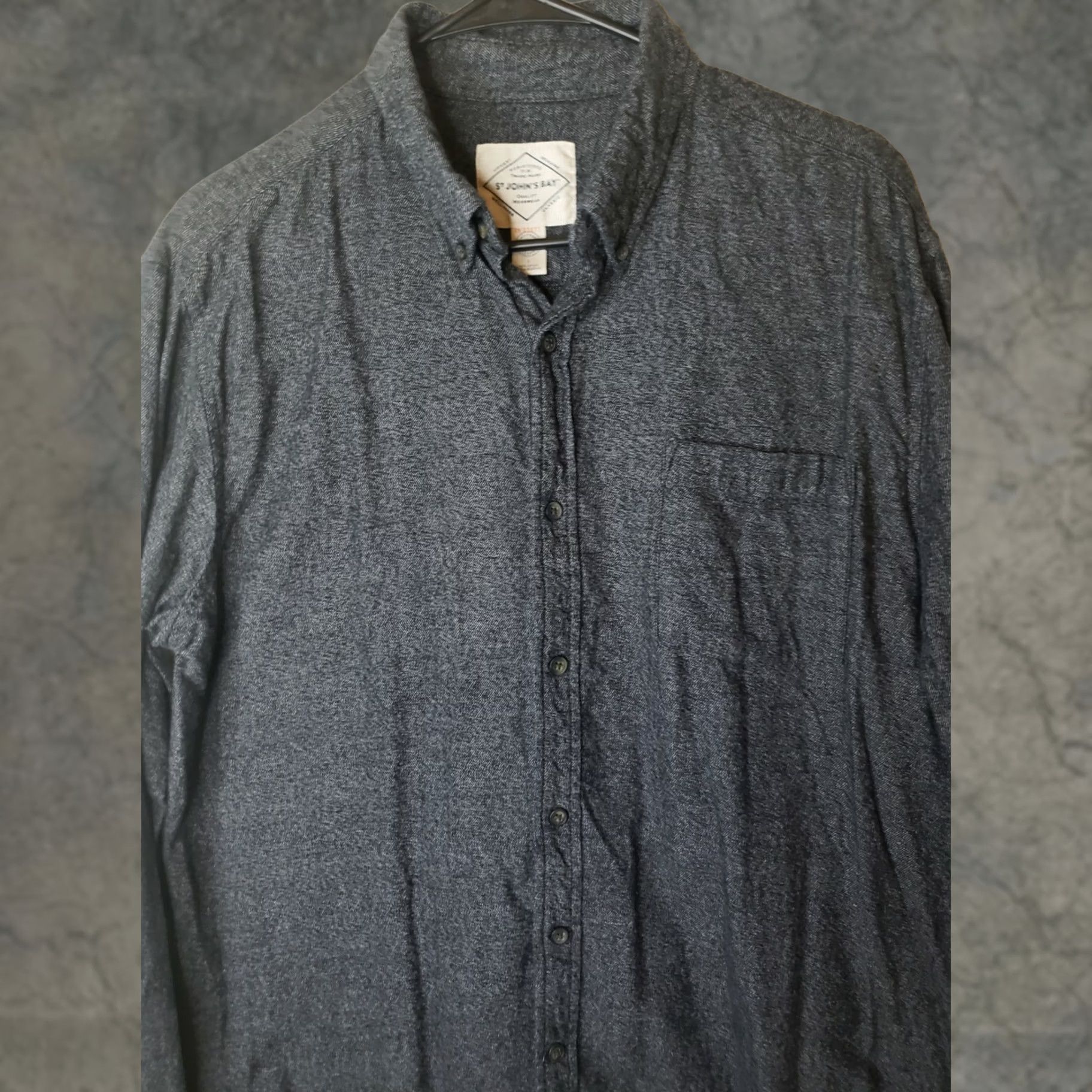 Vintage St. John's Bay Shirt Mens Gray Chamois Cloth Long Sleeve Heavy Cotton Workwear Button-Up Chest 46in Size L Size US L / EU 52-54 / 3 - 1 Thumbnail