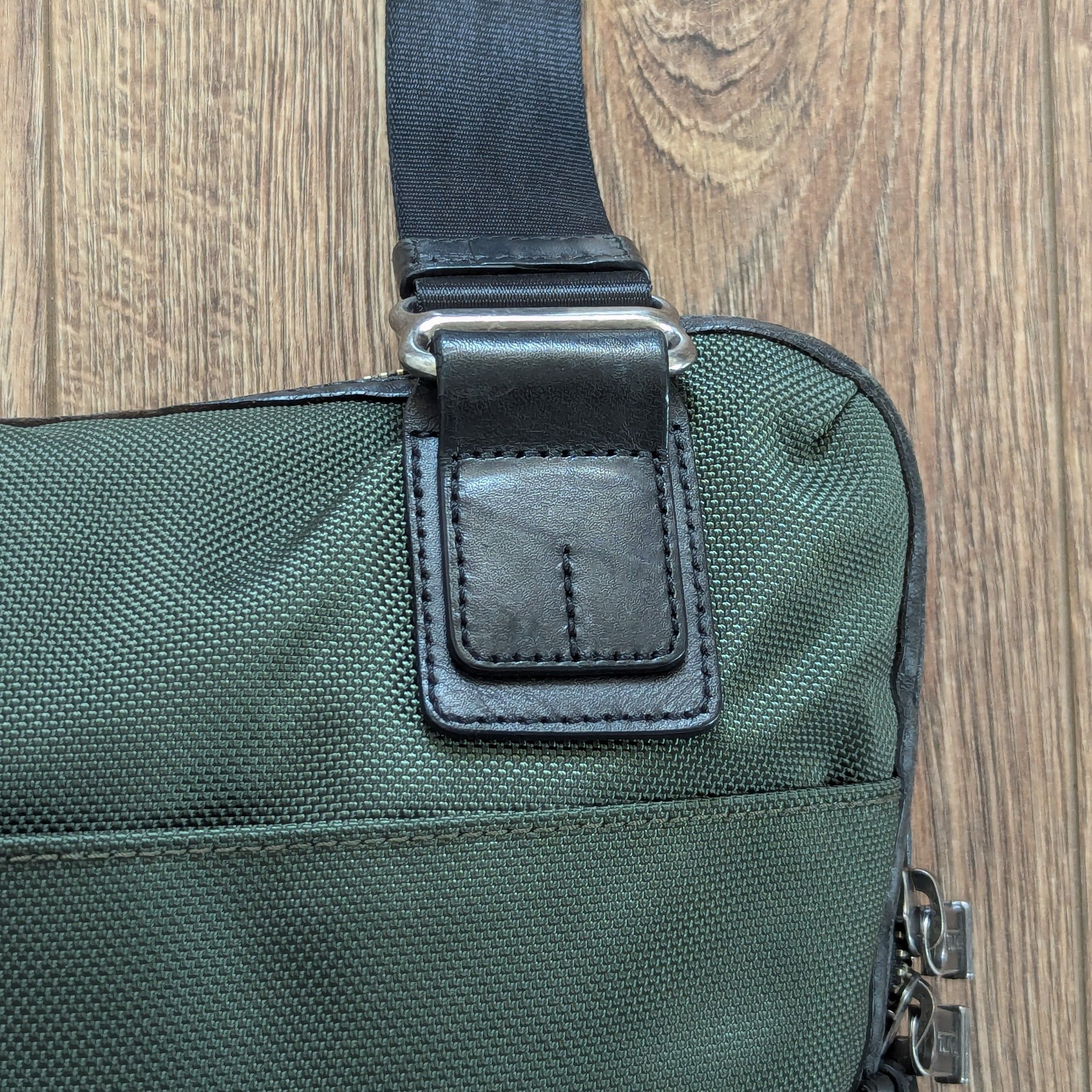 Tumi Tumi Alpha Bravo Messenger Laptop Messenger Bag Dark Green Size ONE SIZE - 17 Thumbnail