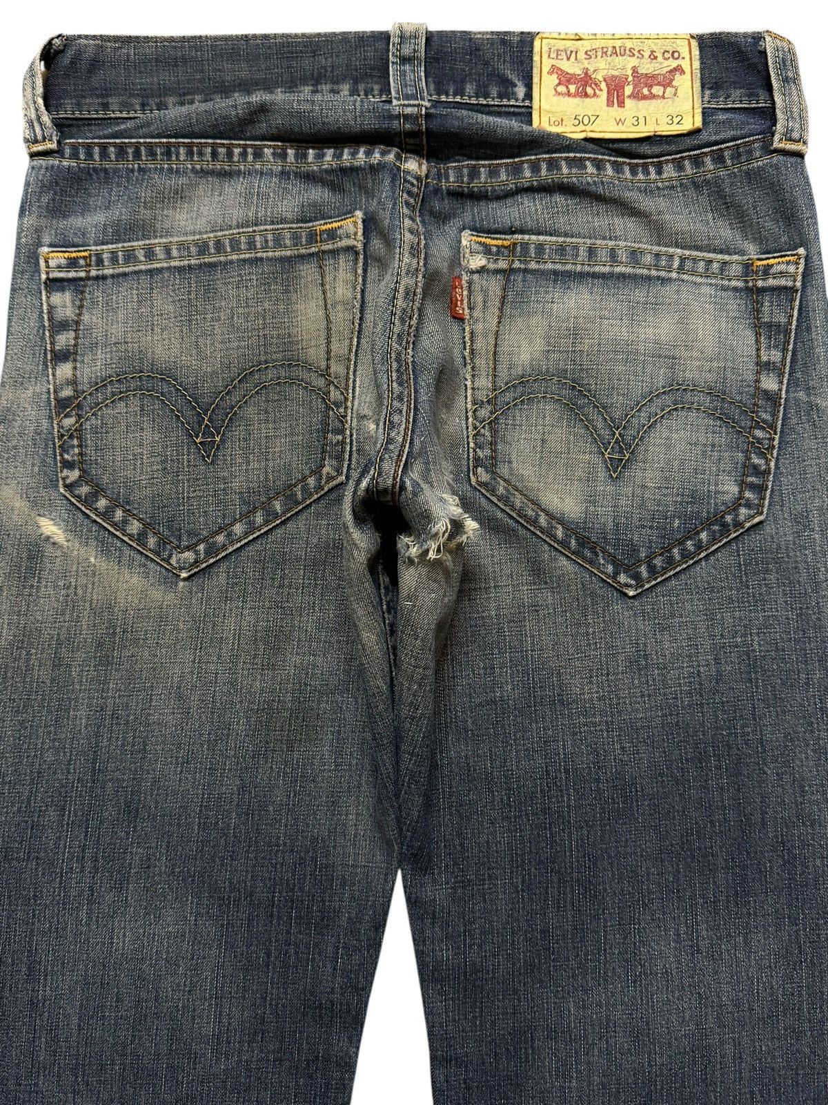 Levi's Vintage 90s Levis 507 Faded Wash Distressed Wide Leg Bootcut Size US 32 / EU 48 - 4 Thumbnail