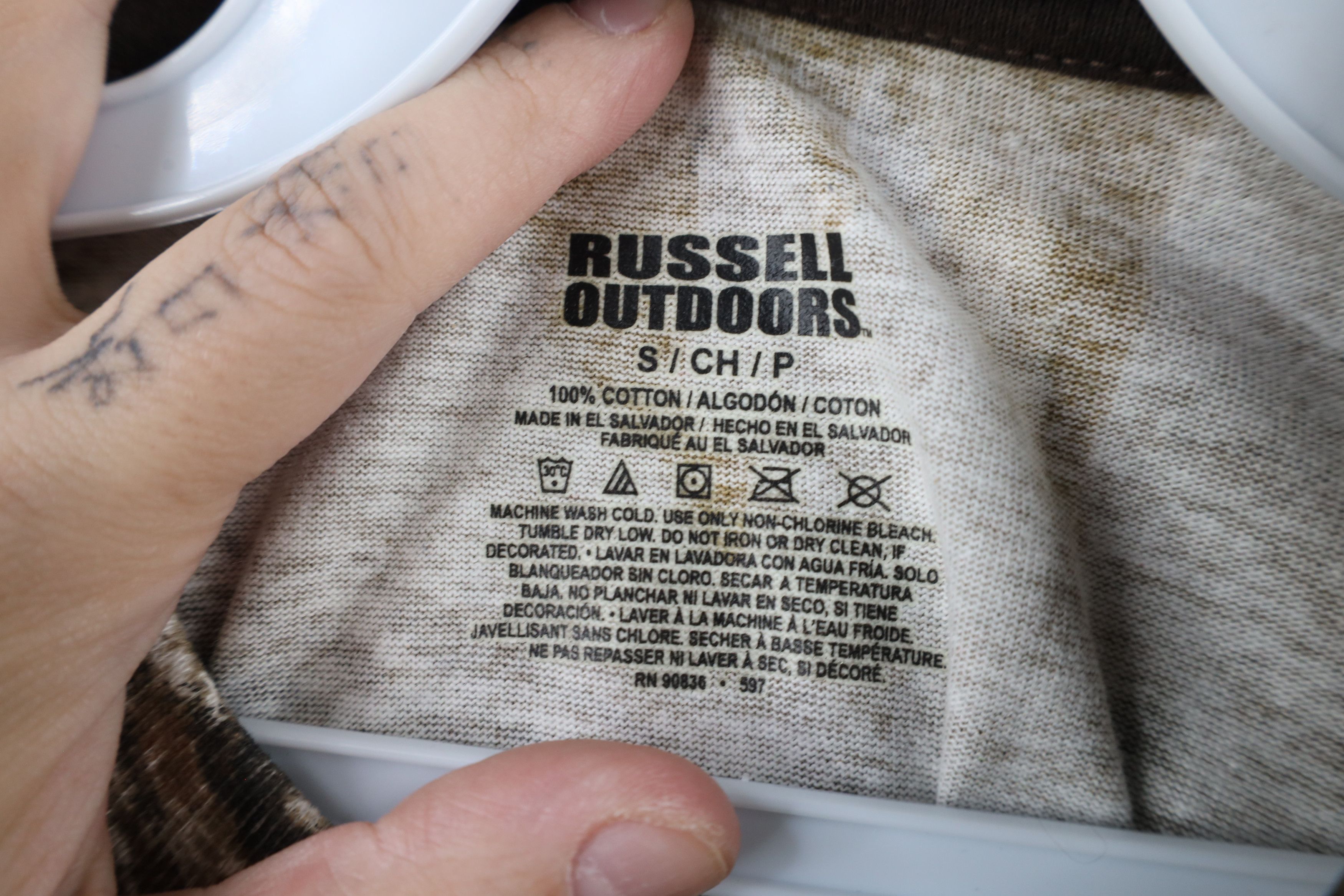 Russell Athletic × Vintage Vintage Russell Athletic Camouflage Long Sleeve T-Shirt Size US S / EU 44-46 / 1 - 7 Thumbnail