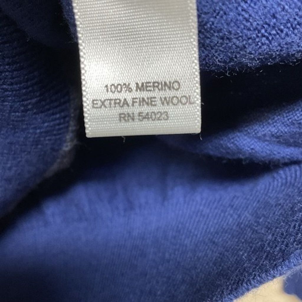 Banana Republic Banana Republic Blue Merino Wool V-Neck Sweater Men Size L Size US L / EU 52-54 / 3 - 4 Thumbnail