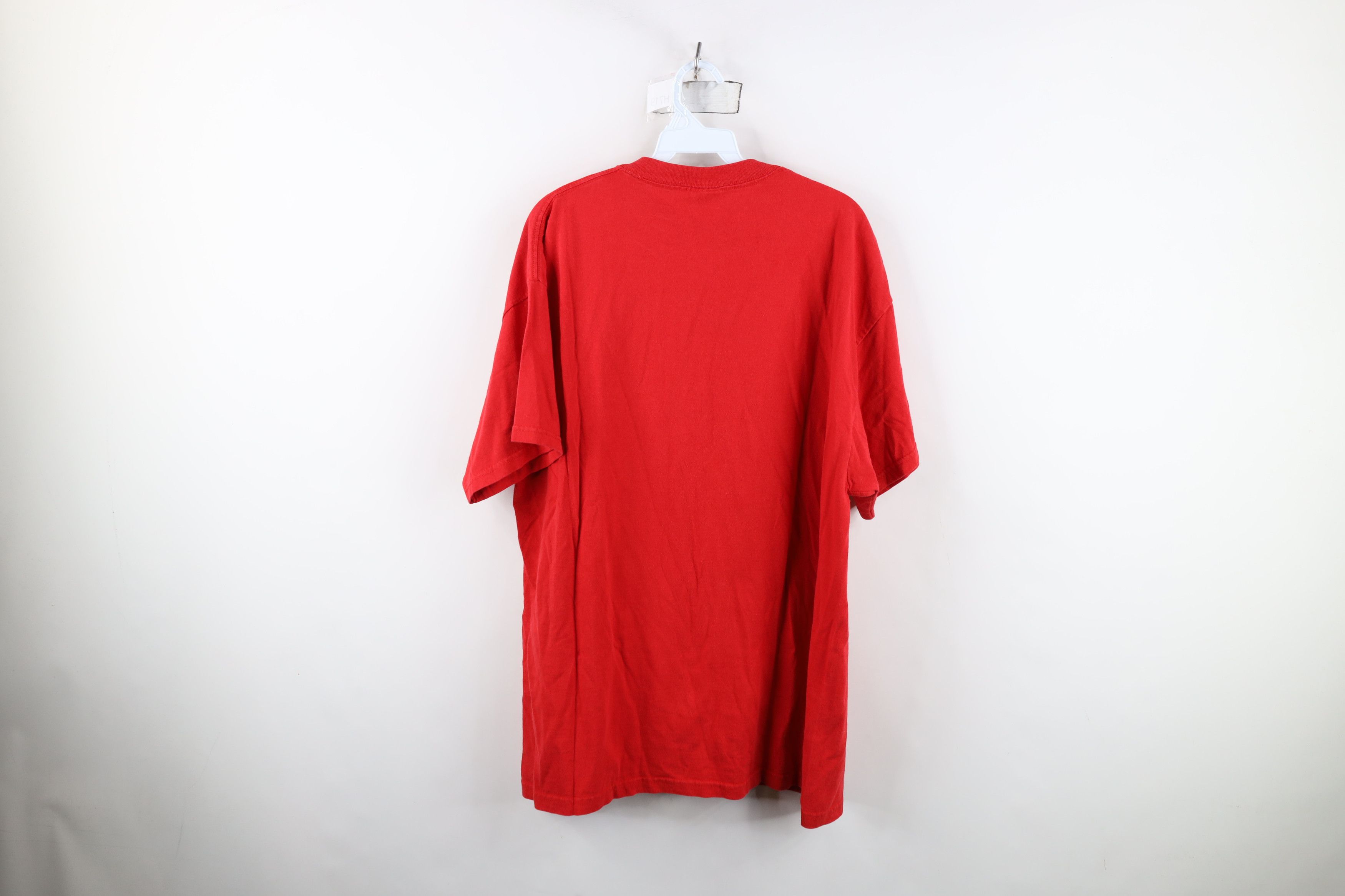 Vintage Vintage 90s Christmas Happy Santa Sports Car T-Shirt Red Size US XL / EU 56 / 4 - 12 Thumbnail