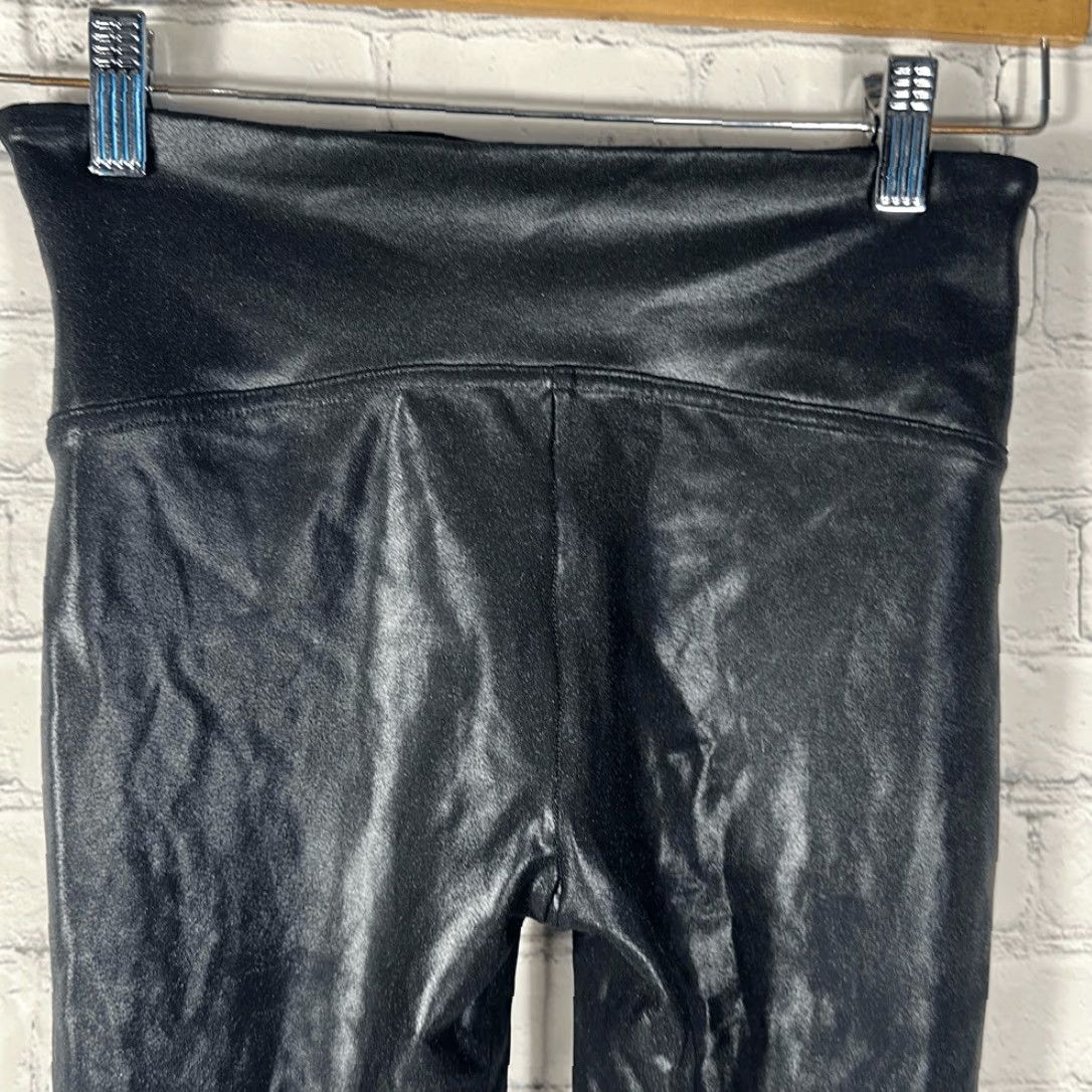 Spanx SPANX SPANXshape Faux Leather Black Leggings M Medium Petite Leggings Women Black Ankle 26” Inseam Mens? Women? Size 32" / US 10 / IT 46 - 3 Thumbnail