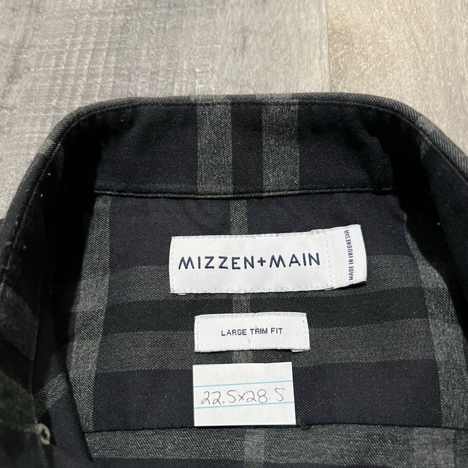 Mizzen+Main Mizzen + Main Shirt Black Gray Plaid Long Sleeve Button L Size US L / EU 52-54 / 3 - 3 Thumbnail