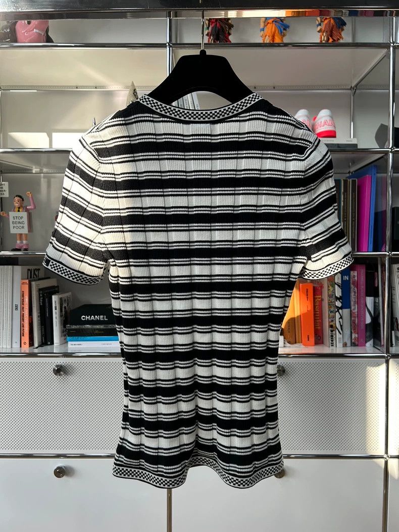 Chanel Chanel 23C early spring vacation black and white striped kn Size XS / US 0-2 / IT 36-38 - 4 Thumbnail